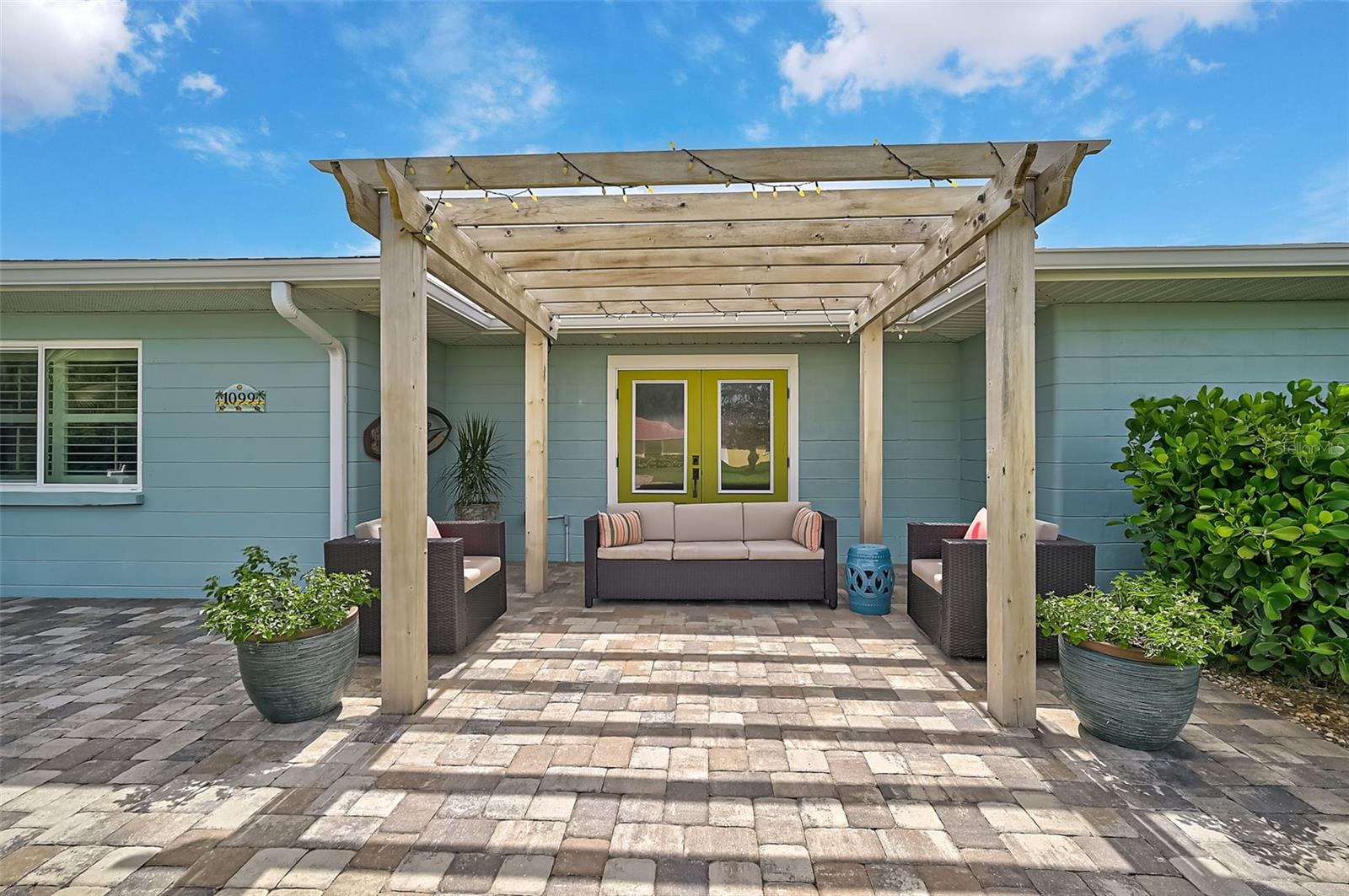 Image 3 of 65 For 1099 Nokomis Avenue S