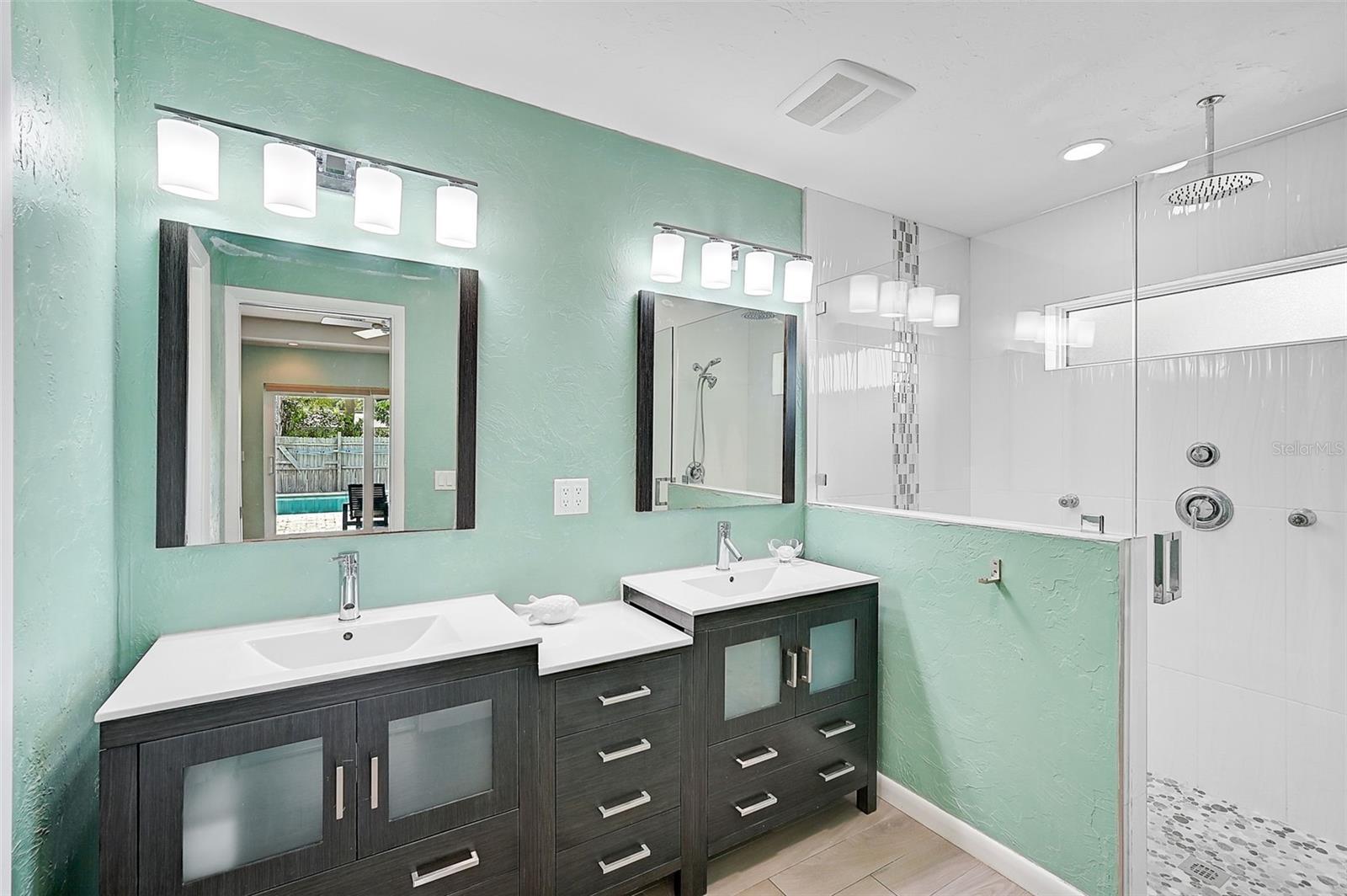 Image 31 of 65 For 1099 Nokomis Avenue S