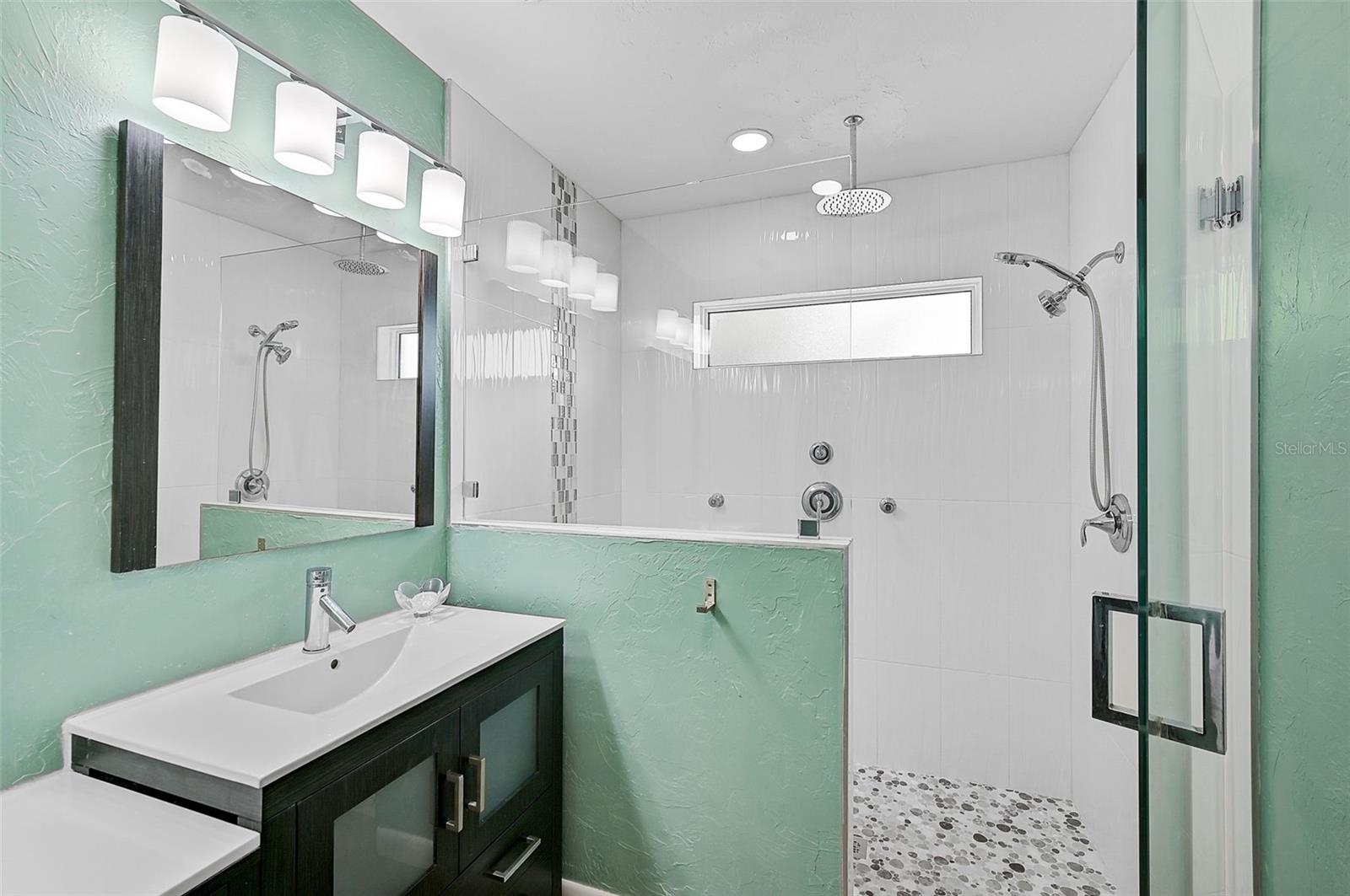 Image 32 of 65 For 1099 Nokomis Avenue S