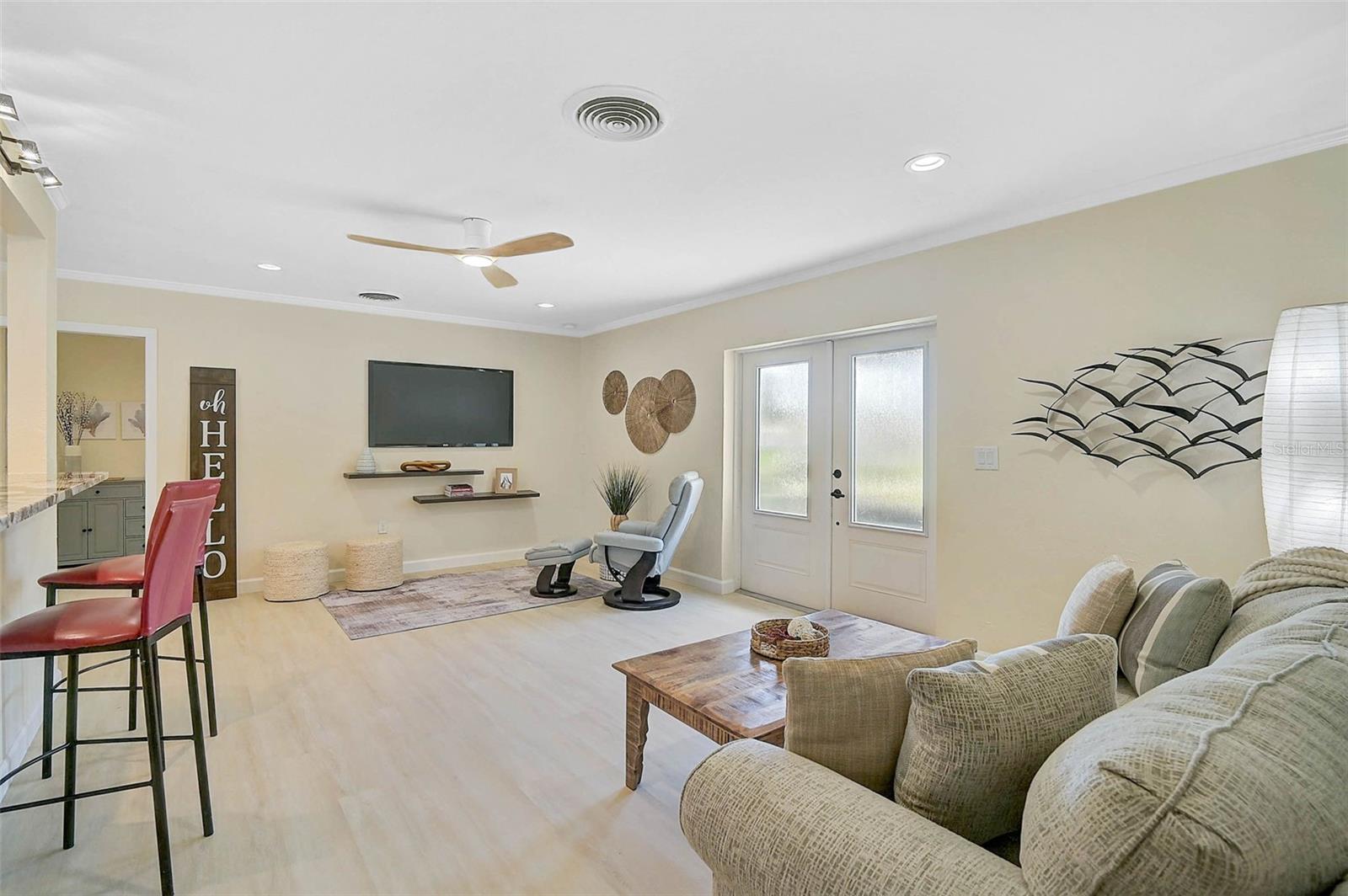 Image 6 of 65 For 1099 Nokomis Avenue S