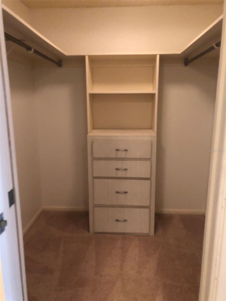 Image 11 of 18 For 512 Venice Avenue 205