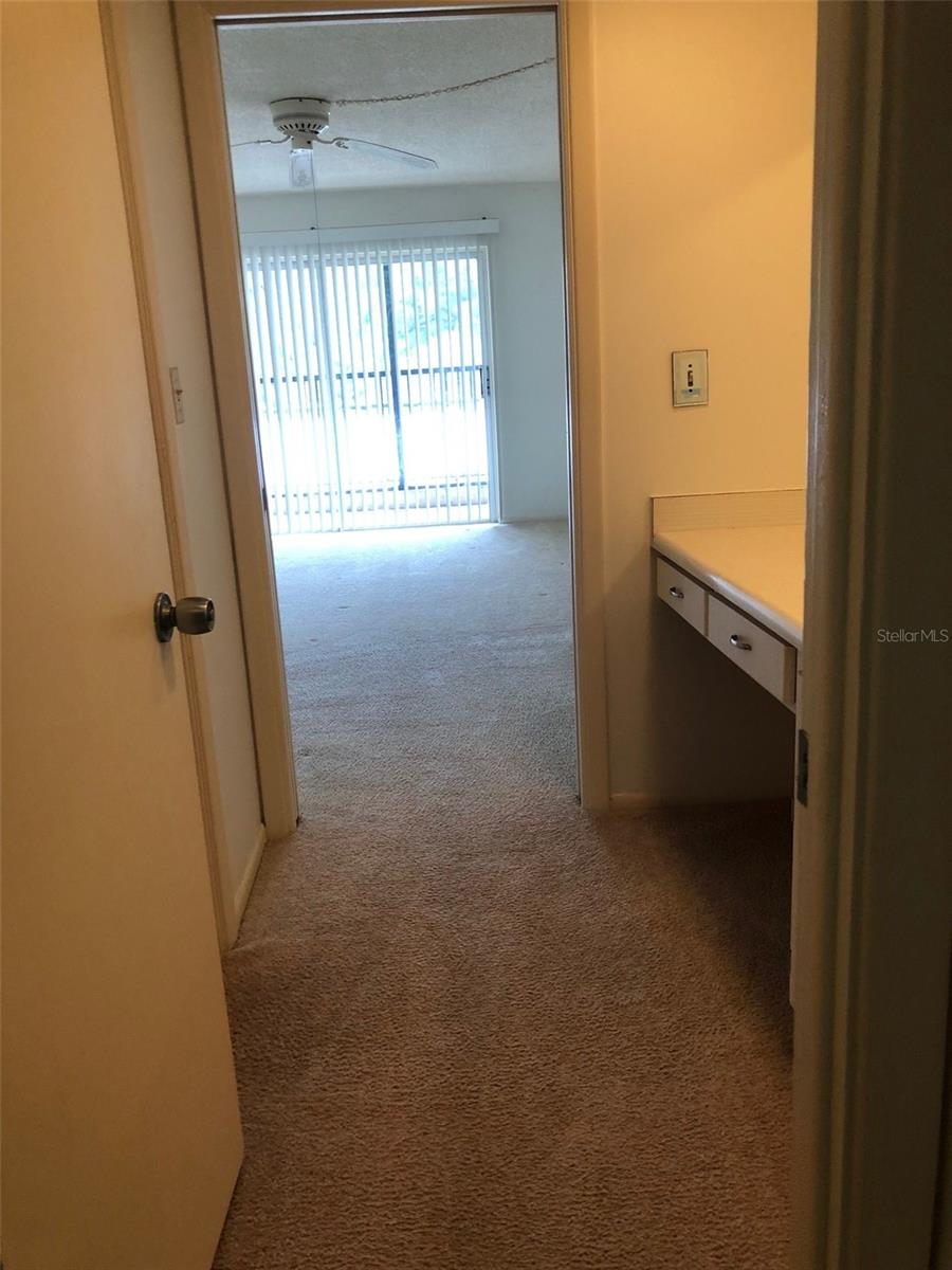 Image 12 of 18 For 512 Venice Avenue 205