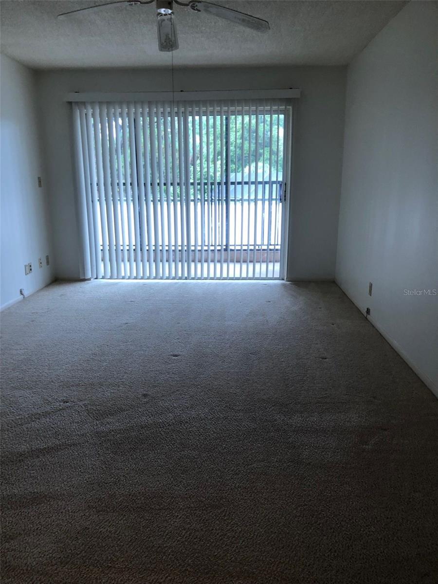 Image 8 of 18 For 512 Venice Avenue 205