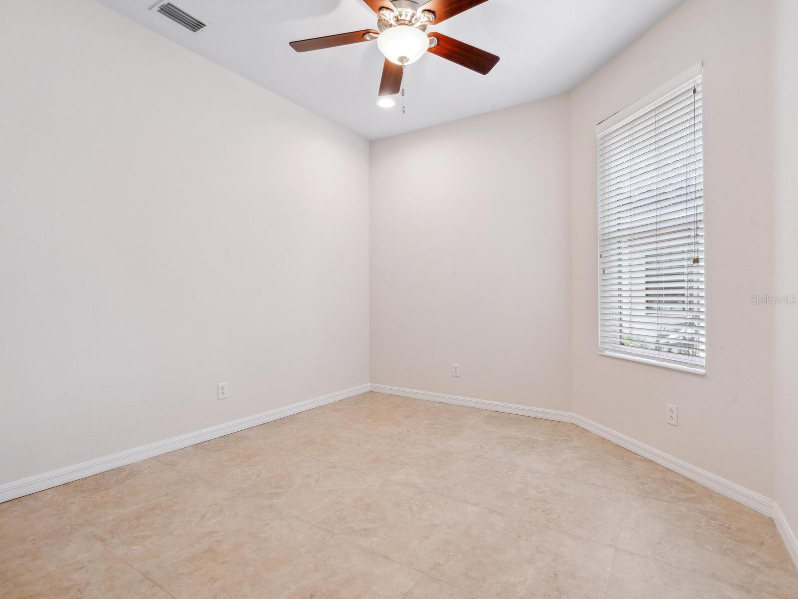 Image 26 of 40 For 1493 Maseno Drive