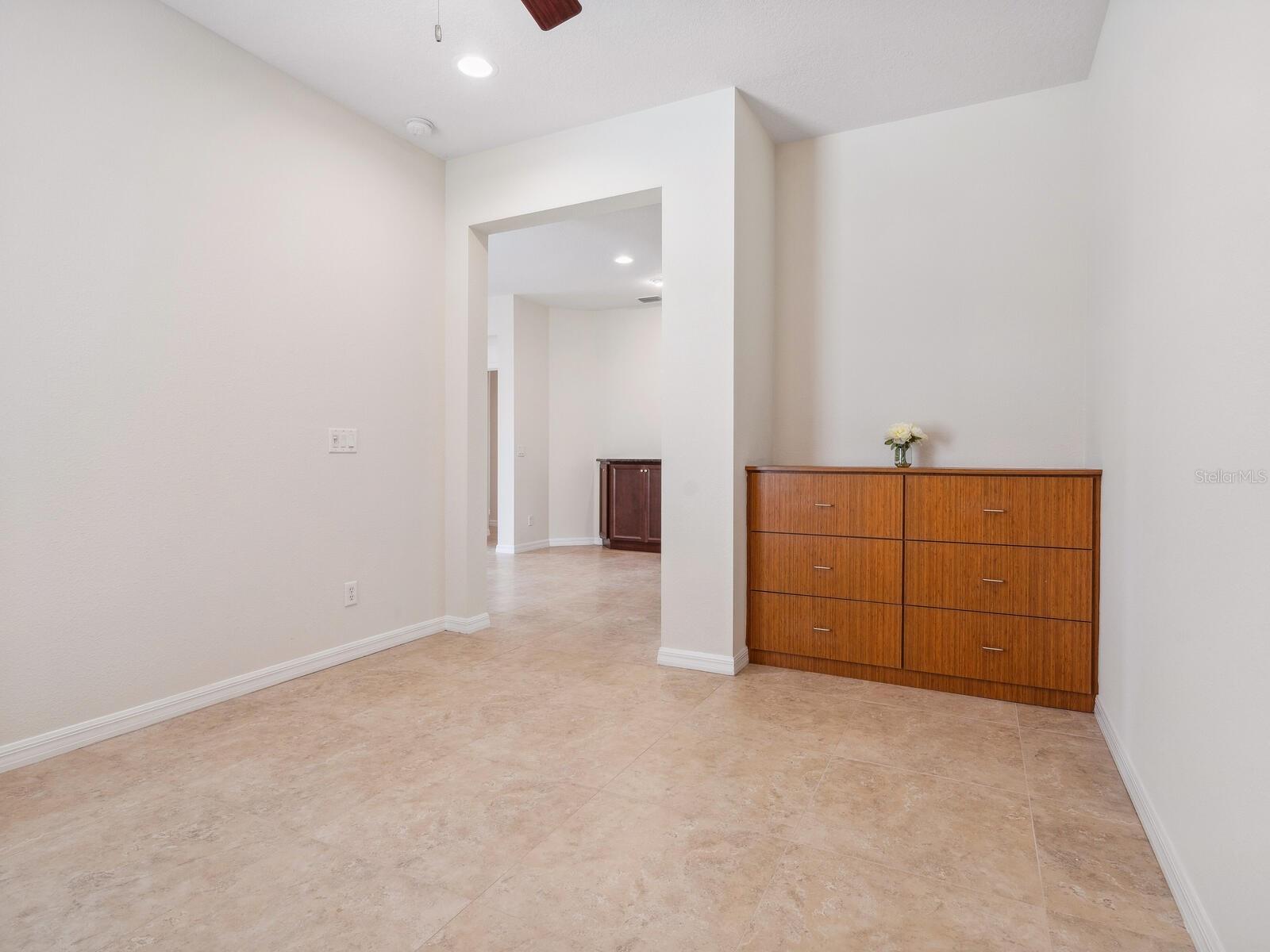 Image 27 of 40 For 1493 Maseno Drive