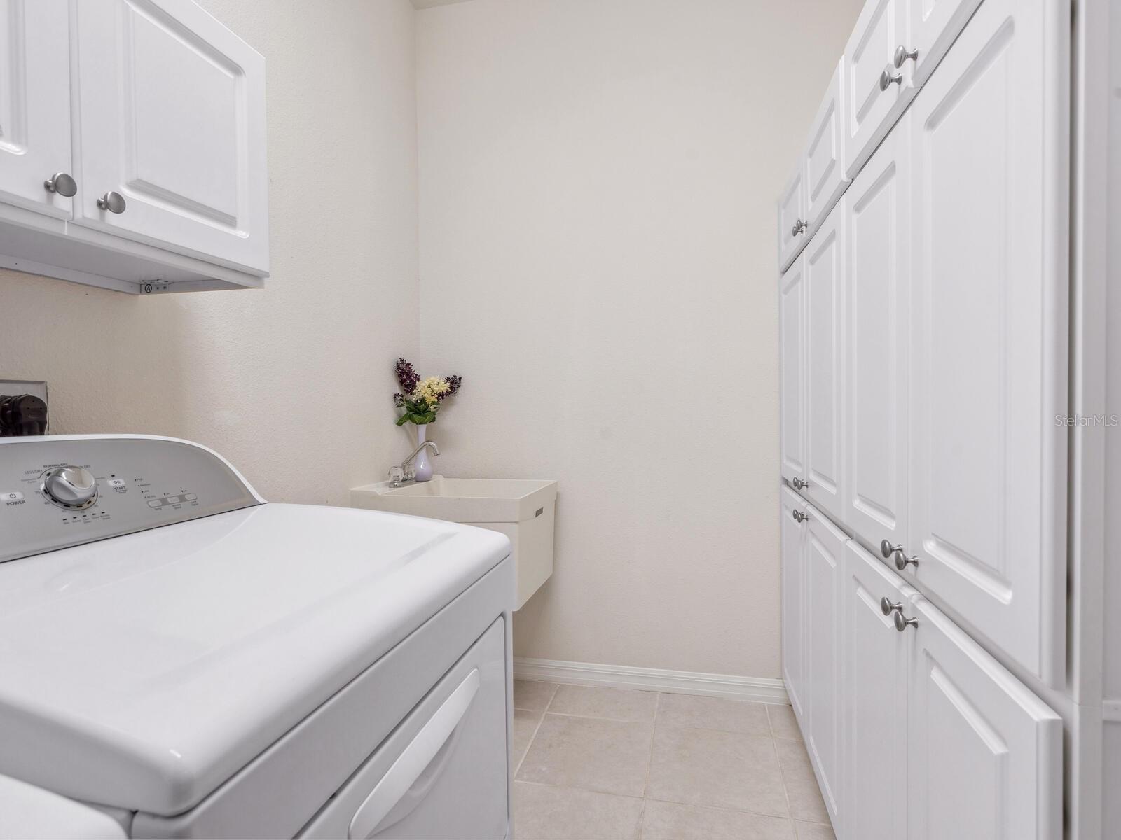Image 29 of 40 For 1493 Maseno Drive