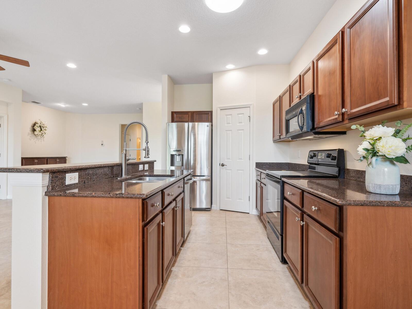 Image 9 of 40 For 1493 Maseno Drive