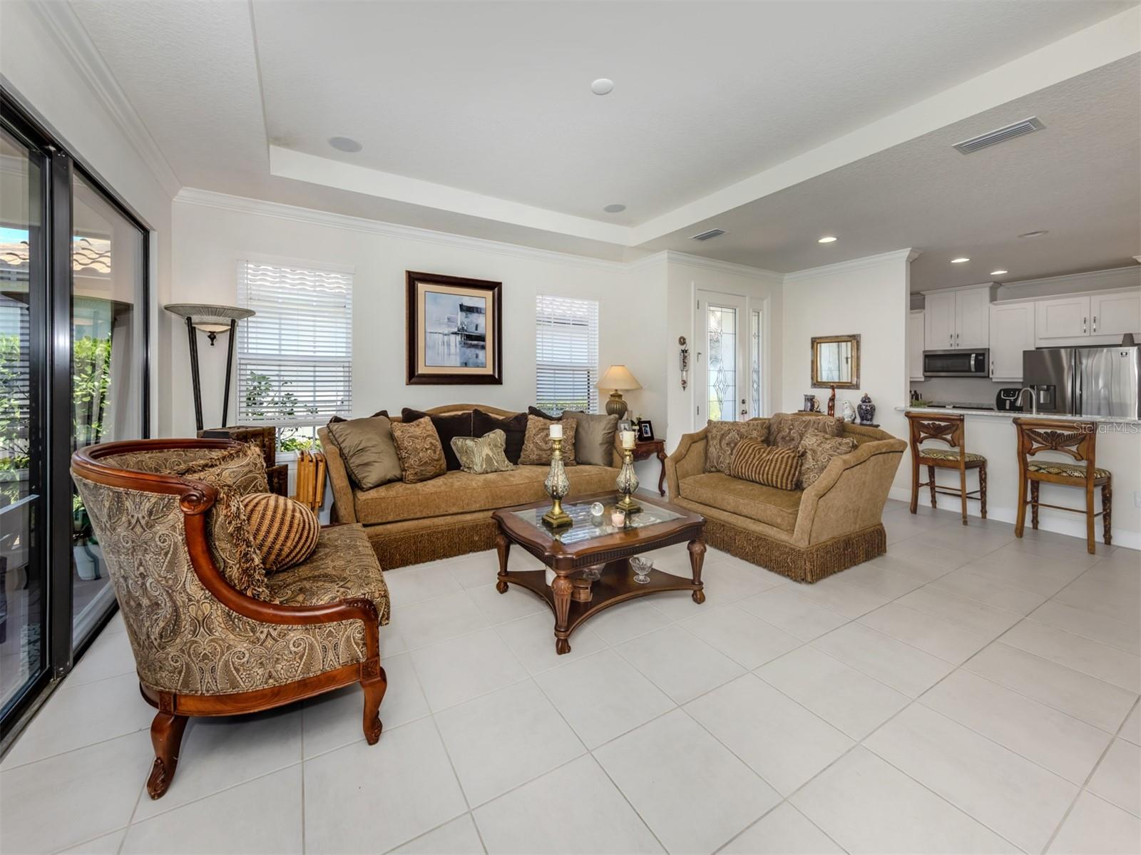 Image 15 of 92 For 5853 Semolino Street
