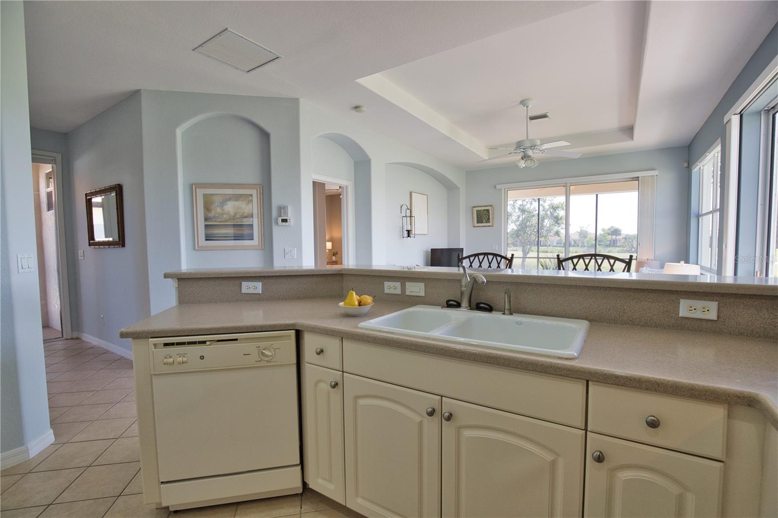 Image 12 of 62 For 102 Mestre Place