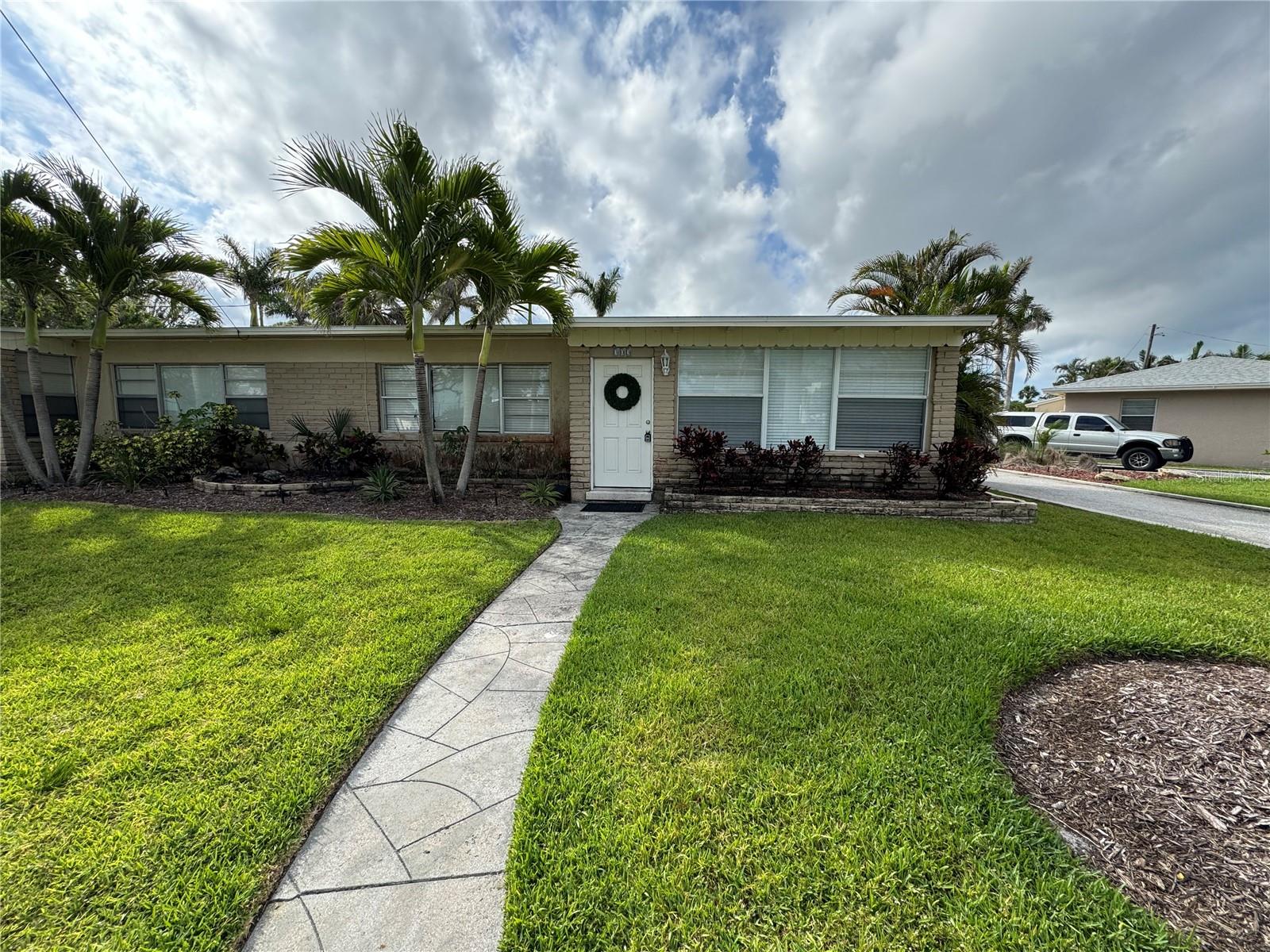 Details for 303 Colonia Lane W 303, NOKOMIS, FL 34275