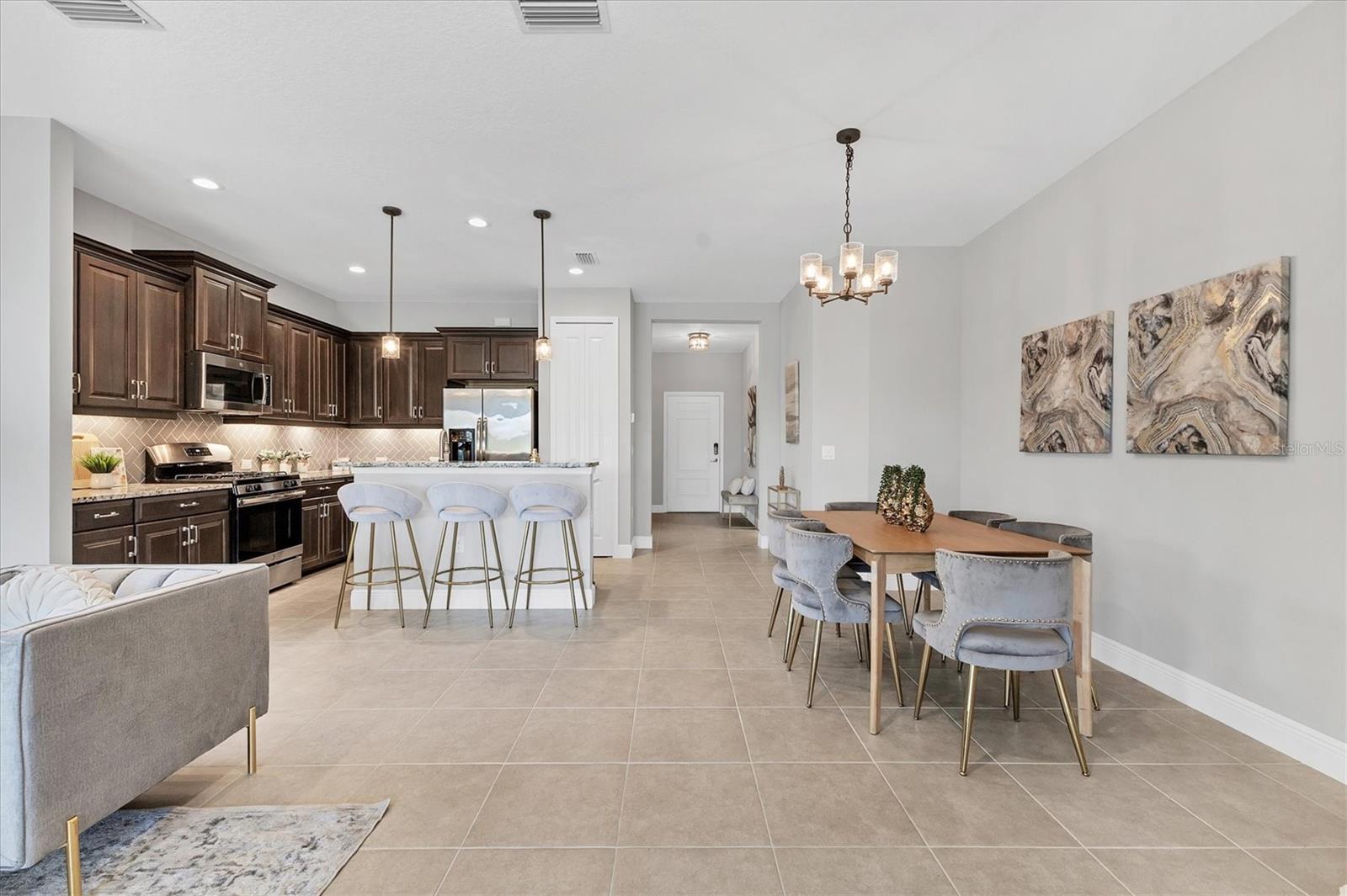Image 12 of 55 For 21649 Avon Park Court