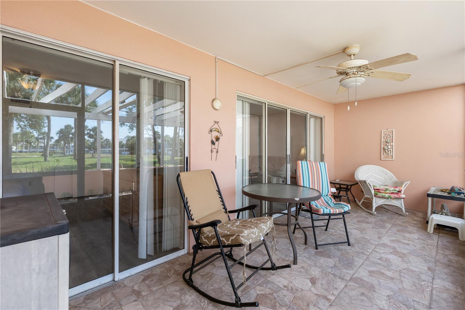 Image 16 of 54 For 458 Cerromar Road 382