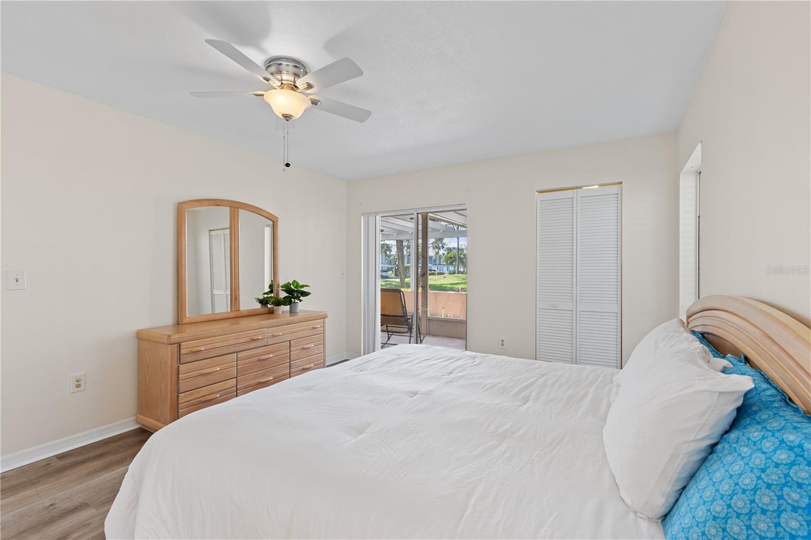 Image 22 of 54 For 458 Cerromar Road 382