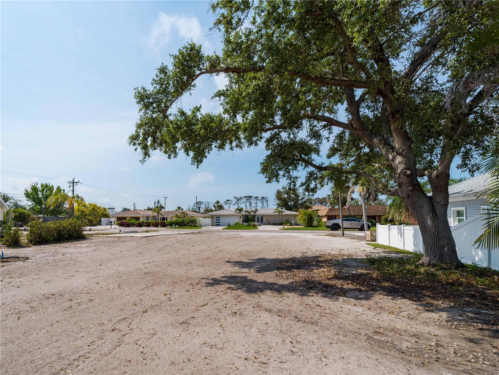 Image 19 of 55 For 408 Golden Beach Boulevard