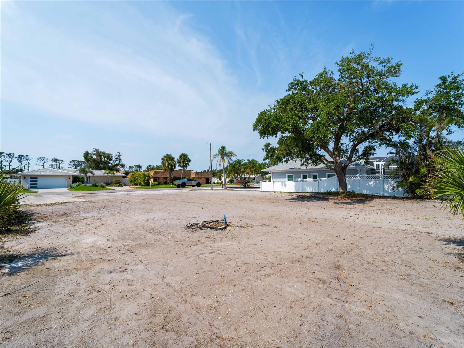 Image 20 of 55 For 408 Golden Beach Boulevard
