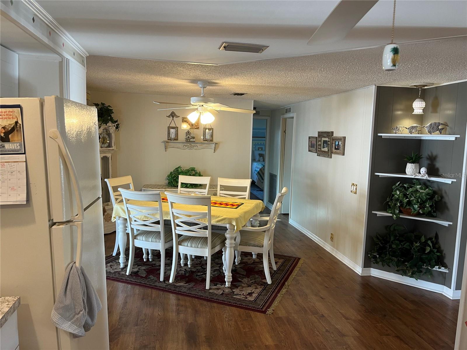 Image 14 of 51 For 902 Jolanda Circle