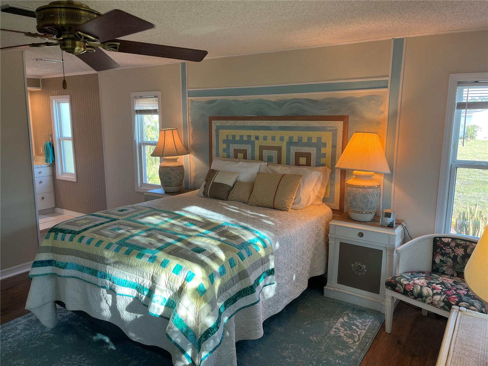 Image 42 of 51 For 902 Jolanda Circle