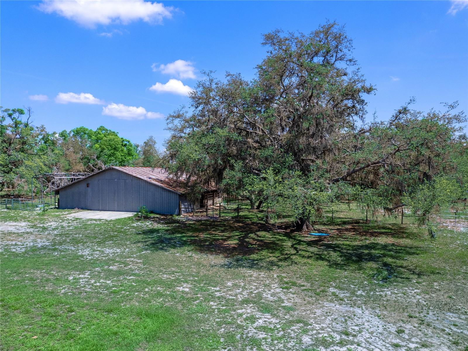 Image 33 of 37 For 27215 Crosby Road