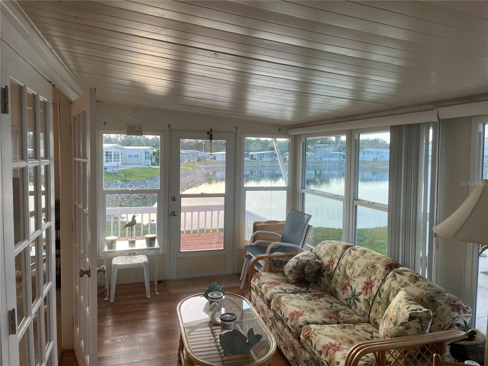 Image 24 of 43 For 868 Baveno Drive