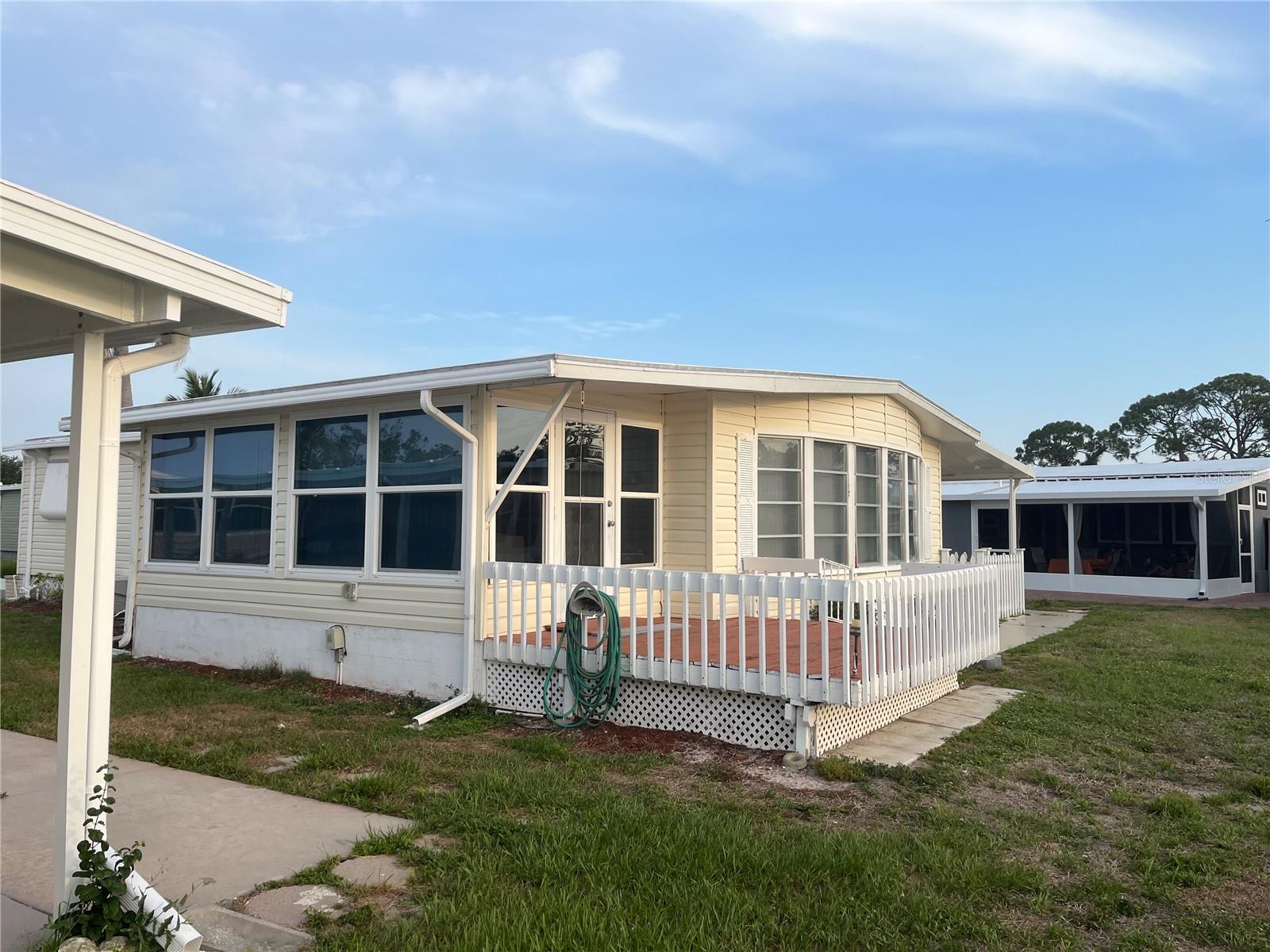 Image 7 of 43 For 868 Baveno Drive