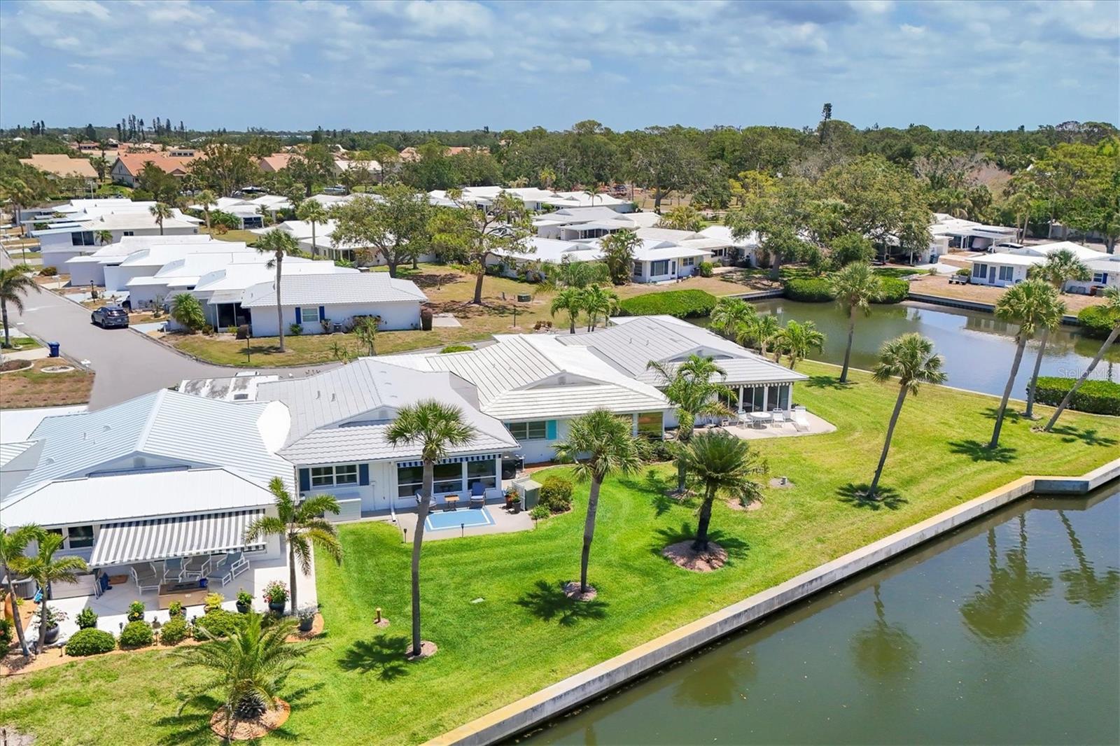 Image 37 of 53 For 608 Fair Winds Drive 608