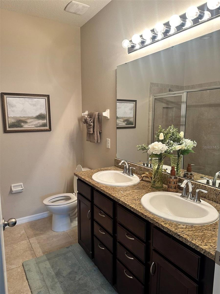 Image 13 of 18 For 7697 Timberview Loop