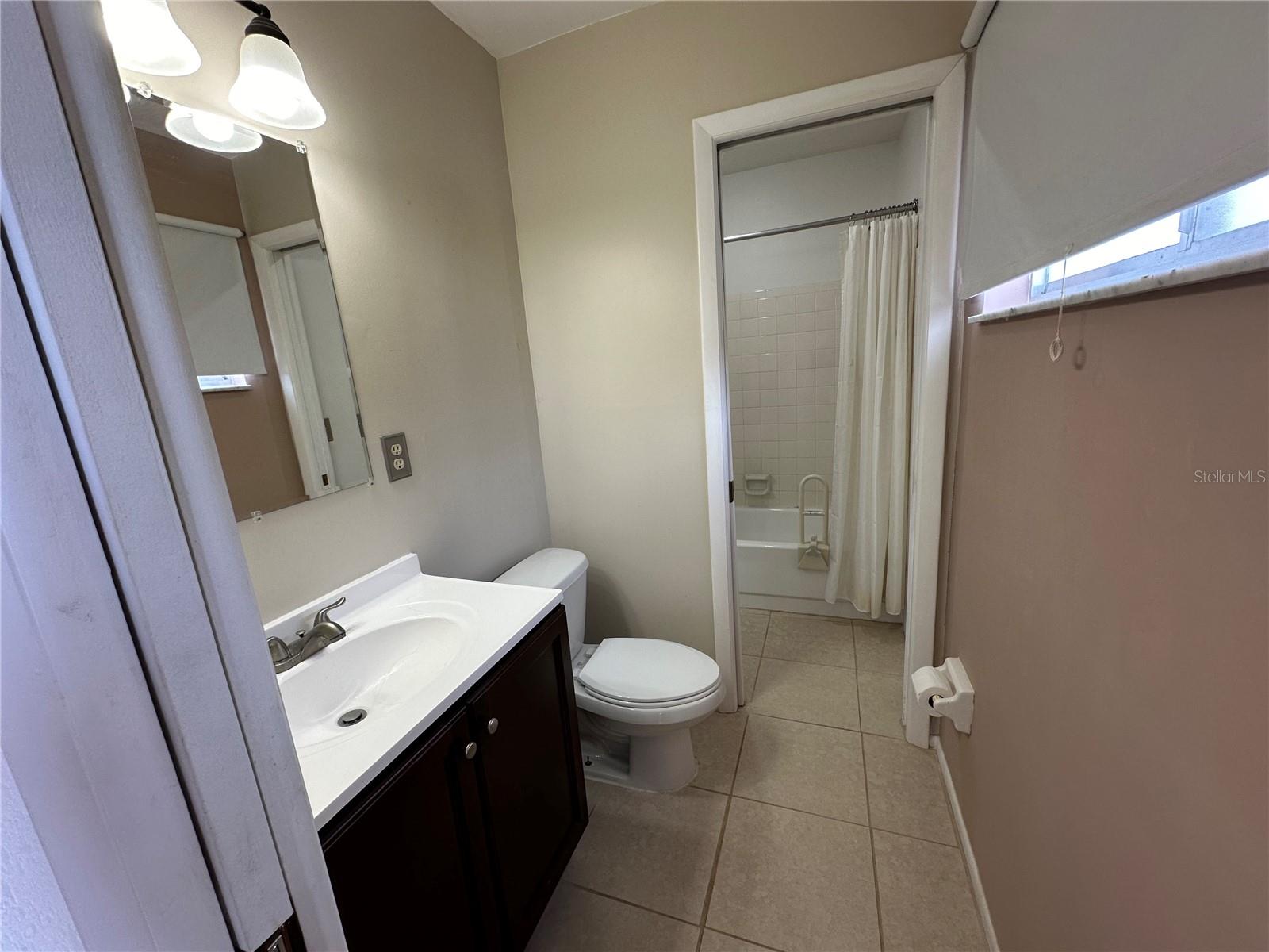 Image 12 of 13 For 8575 Alam Avenue