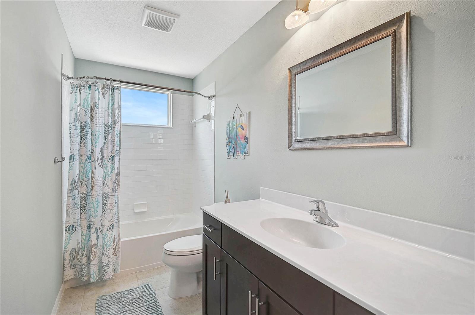 Image 24 of 71 For 12689 Sagewood Drive