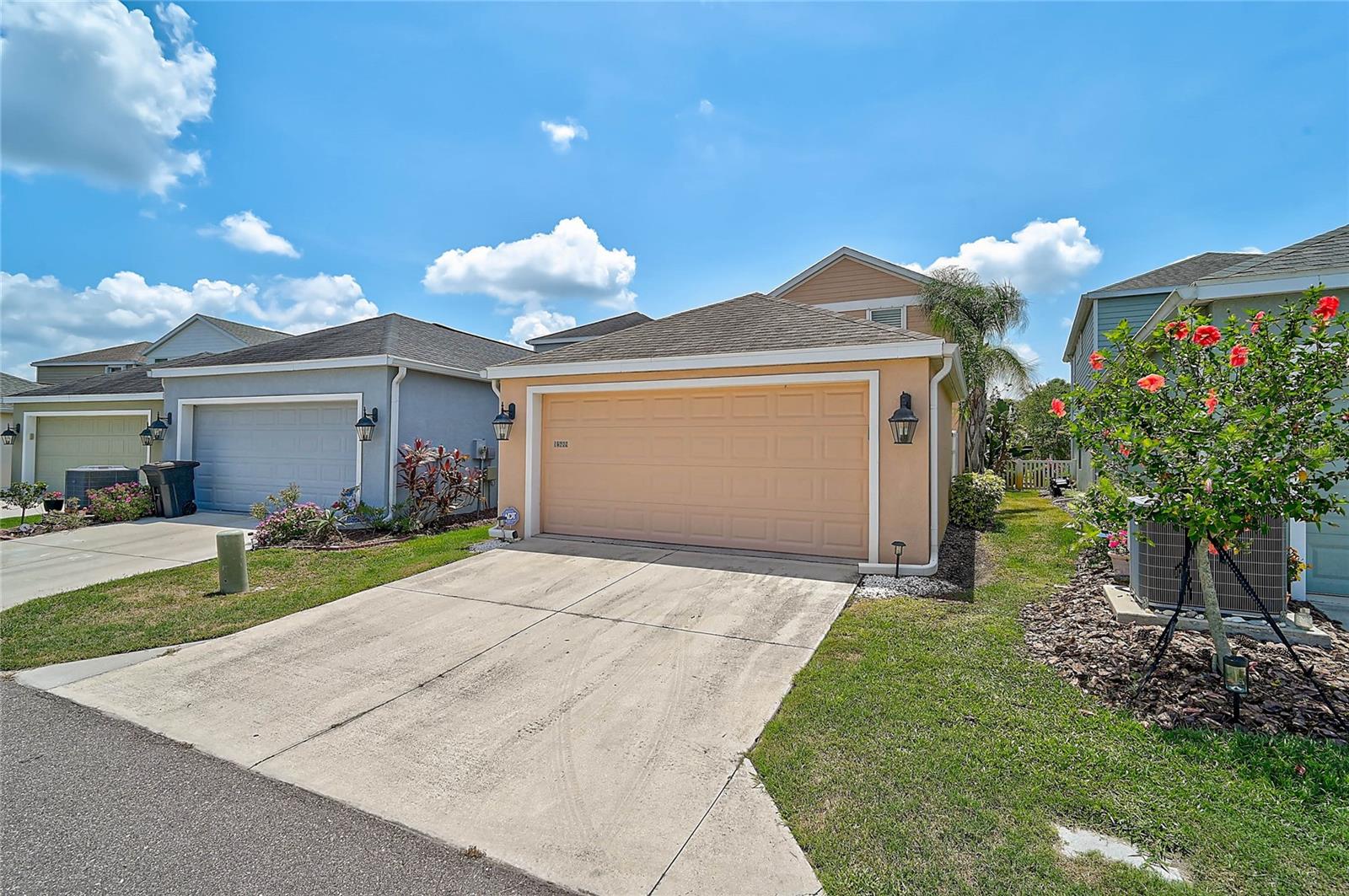 Image 31 of 71 For 12689 Sagewood Drive