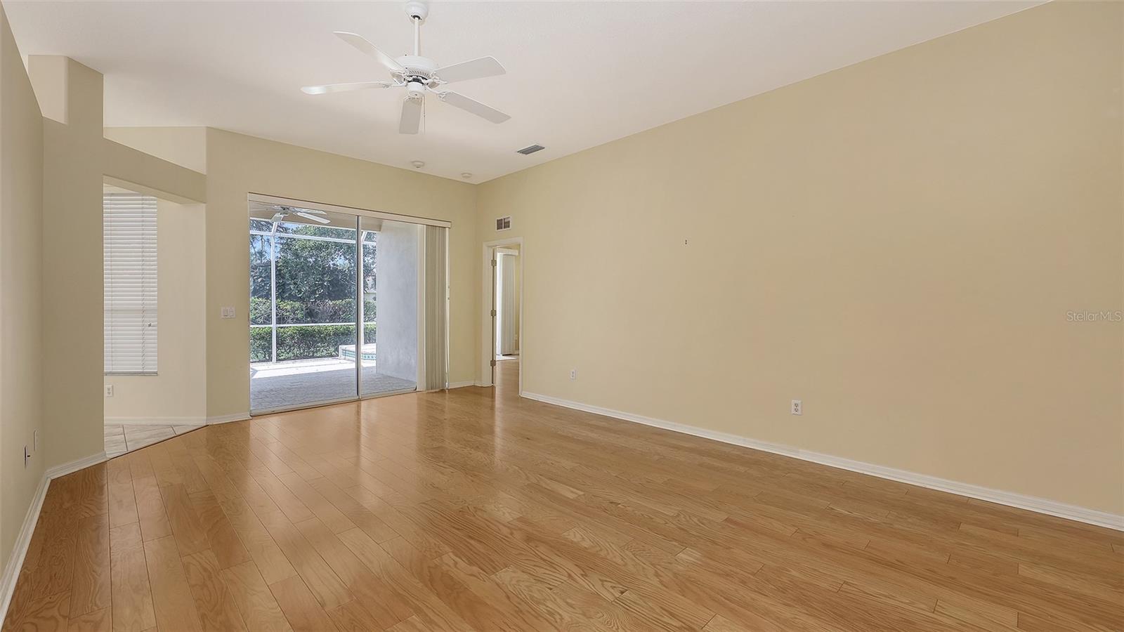 Image 7 of 65 For 201 Vestavia Drive