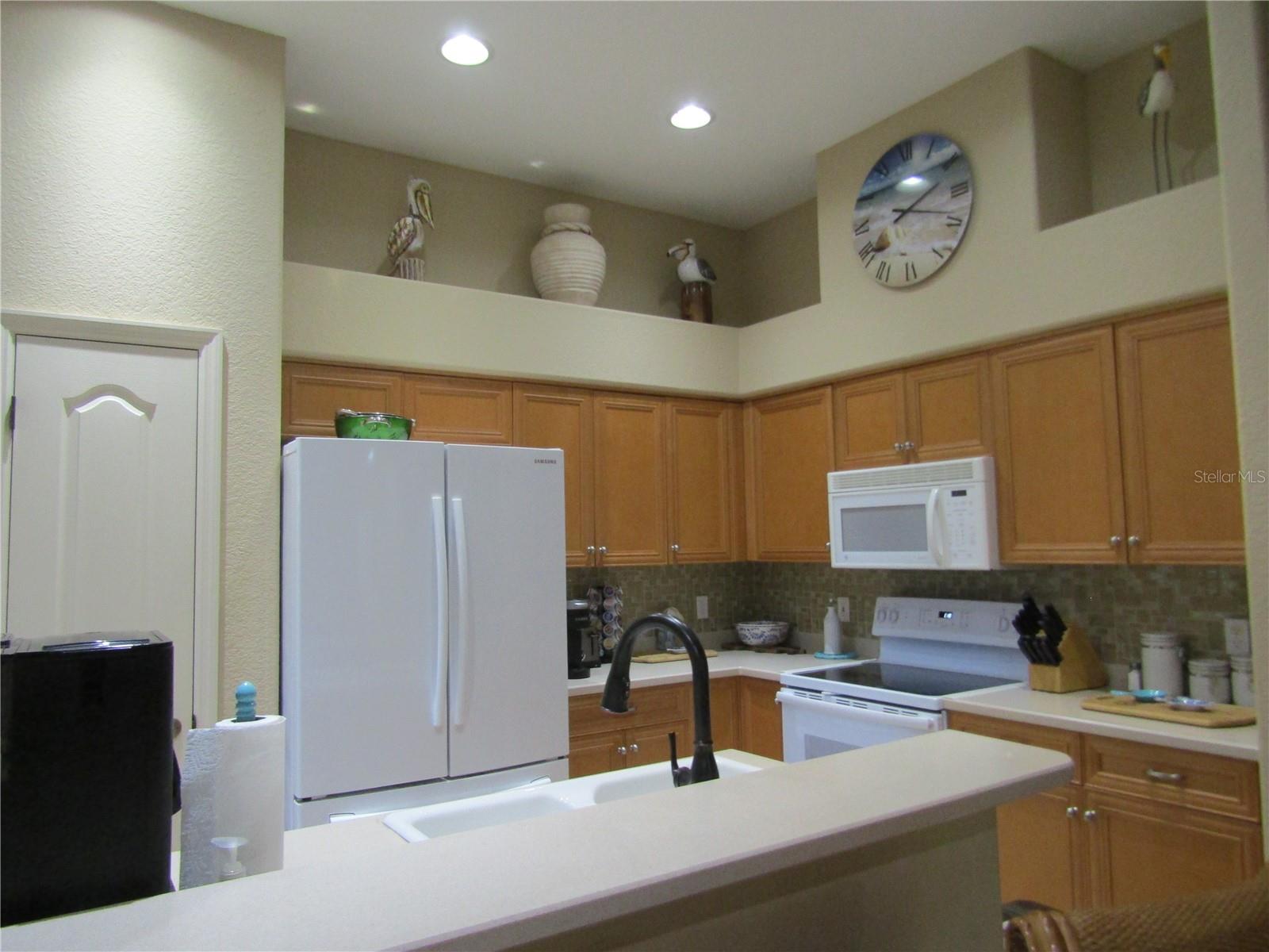 Image 11 of 26 For 4526 Cancello Grande Avenue