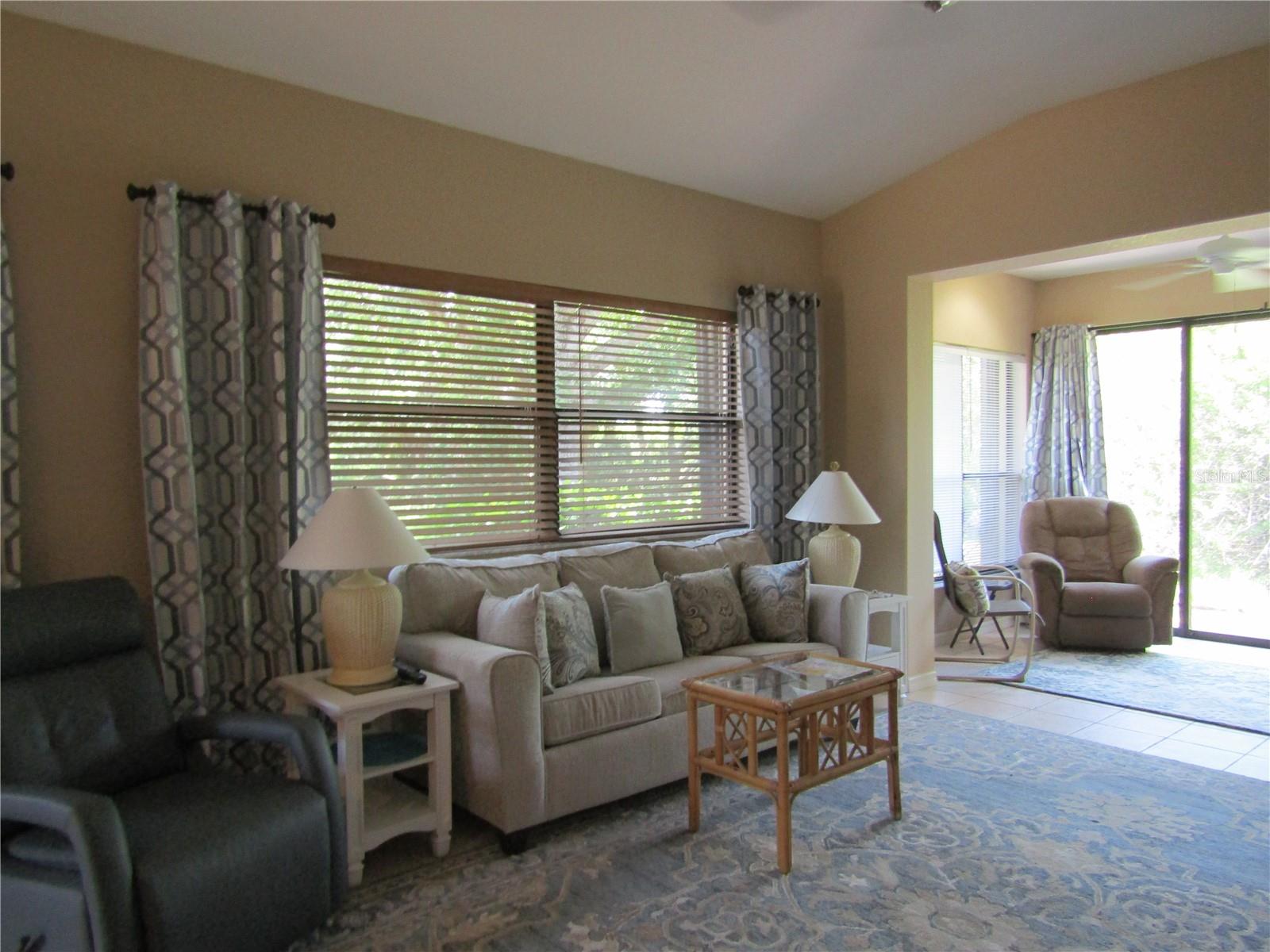 Image 5 of 26 For 4526 Cancello Grande Avenue