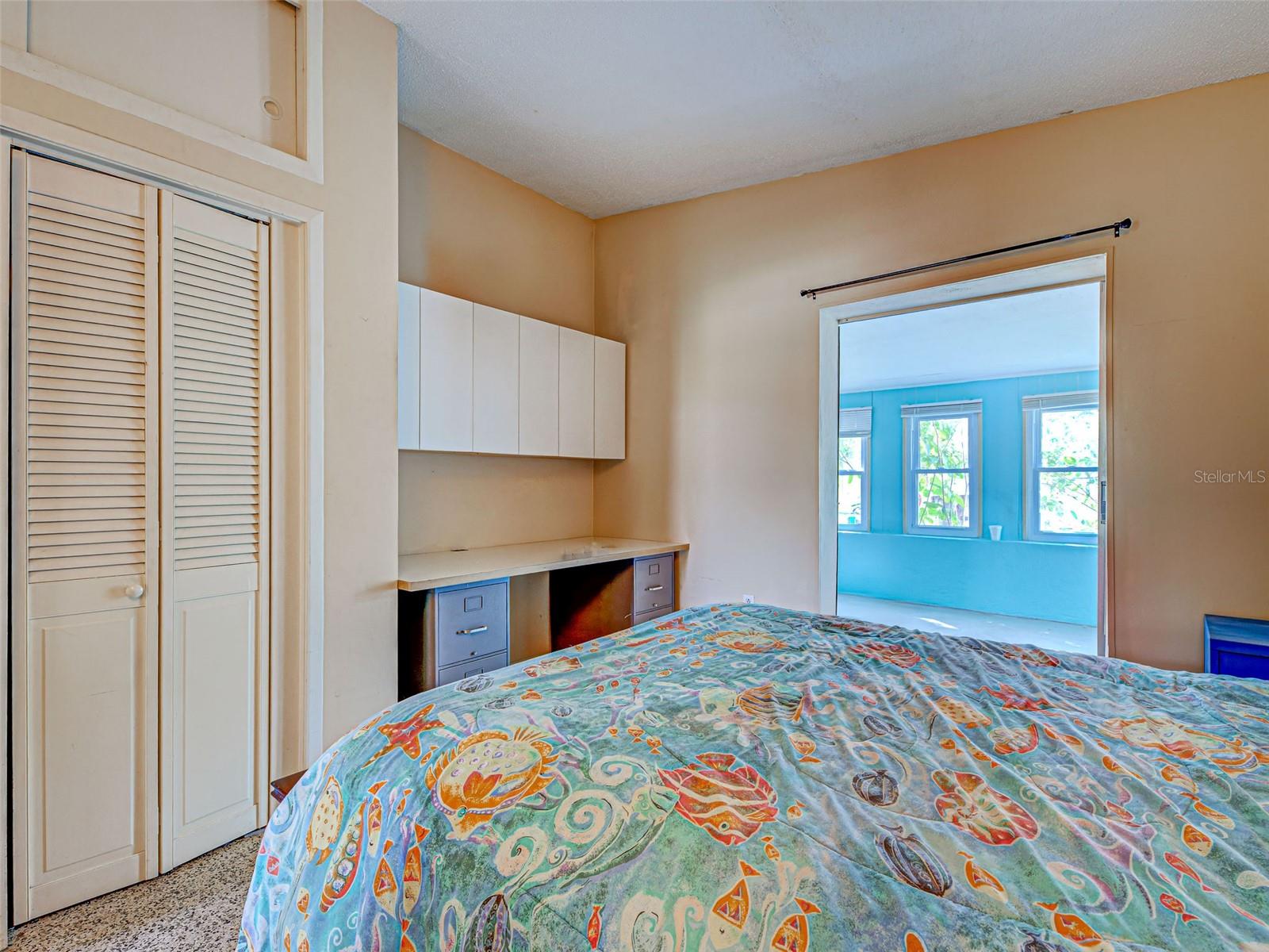Image 47 of 50 For 602 Bonito Ave