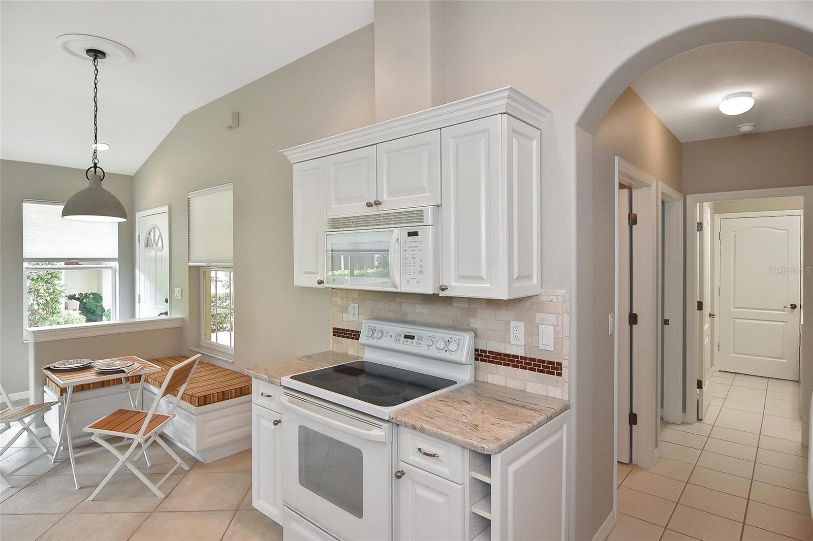 Image 11 of 40 For 1104 Auburn Cove Circle