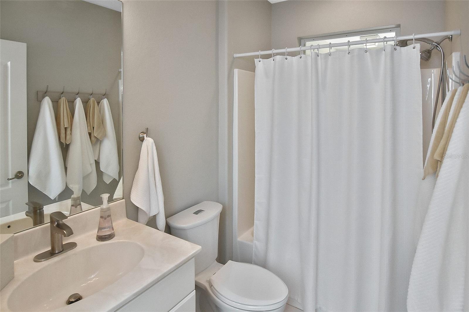 Image 31 of 40 For 1104 Auburn Cove Circle