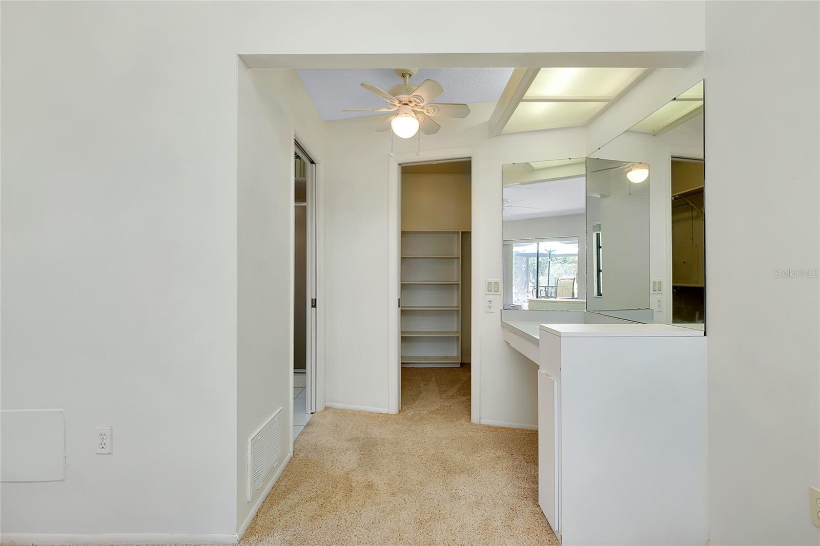 Image 37 of 95 For 915 Doral Lane