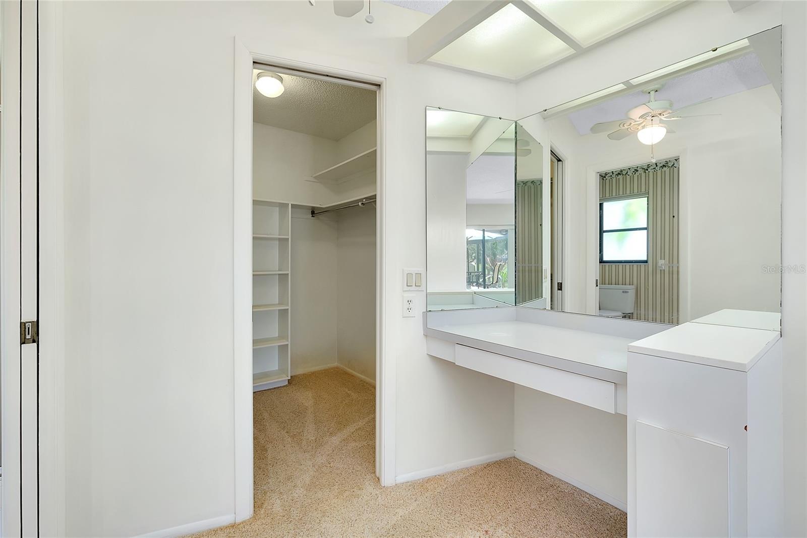 Image 38 of 95 For 915 Doral Lane