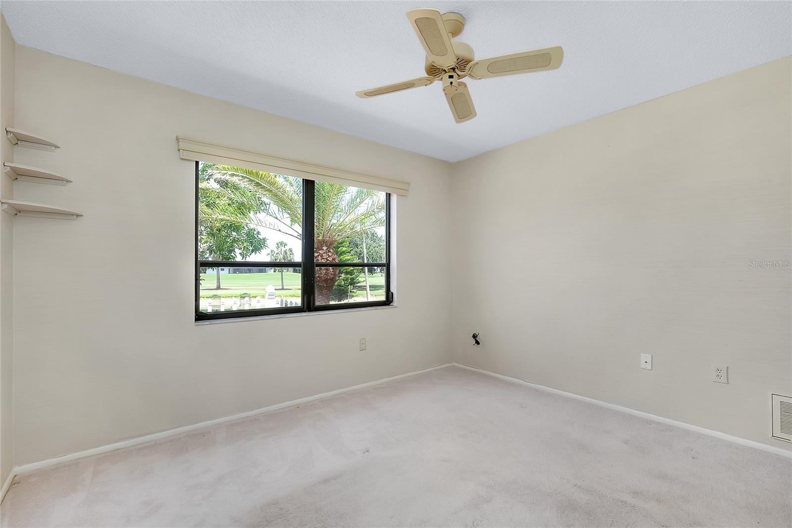 Image 45 of 95 For 915 Doral Lane