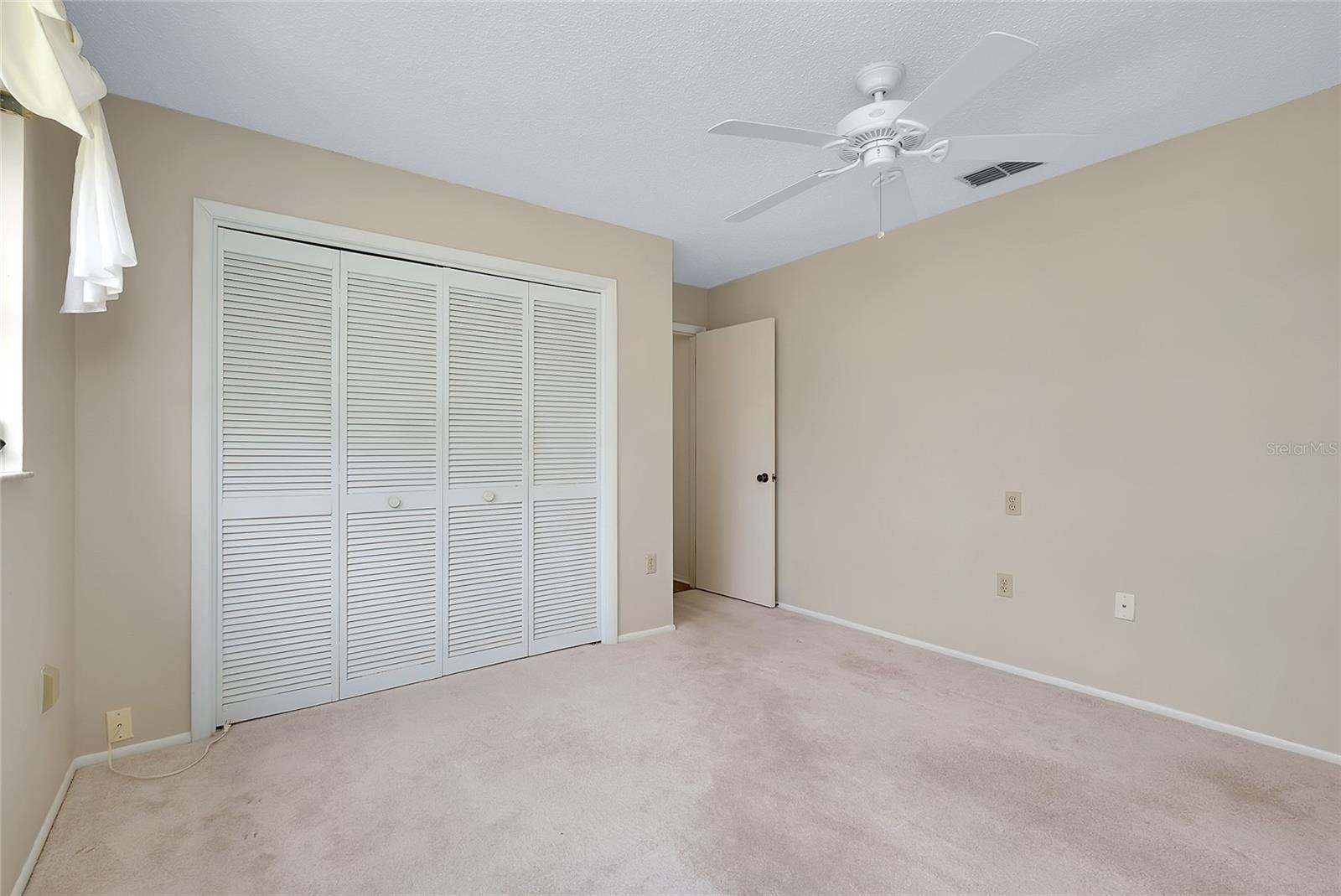 Image 49 of 95 For 915 Doral Lane