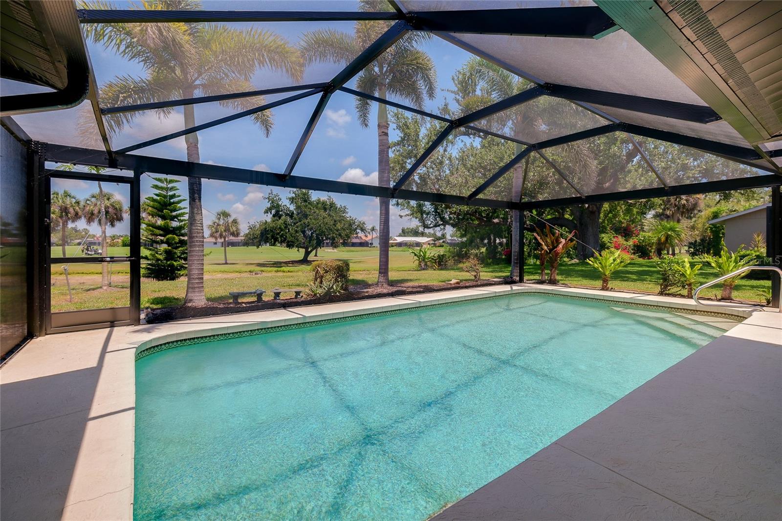 Image 61 of 95 For 915 Doral Lane