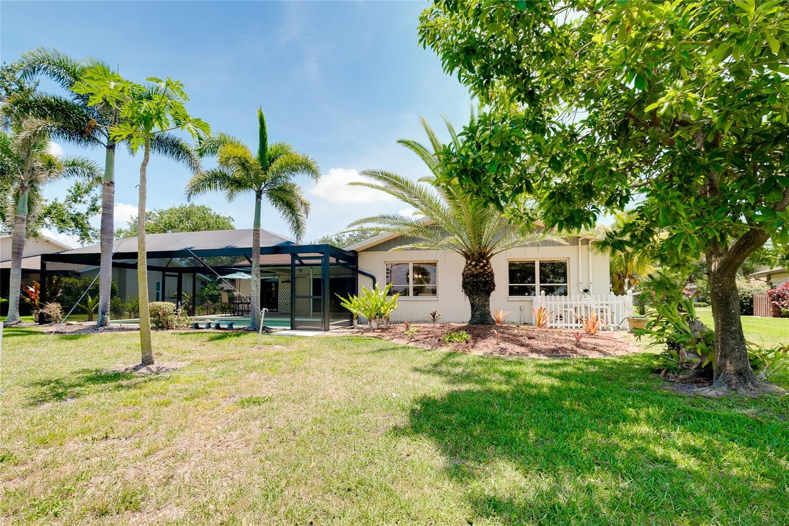 Image 67 of 95 For 915 Doral Lane