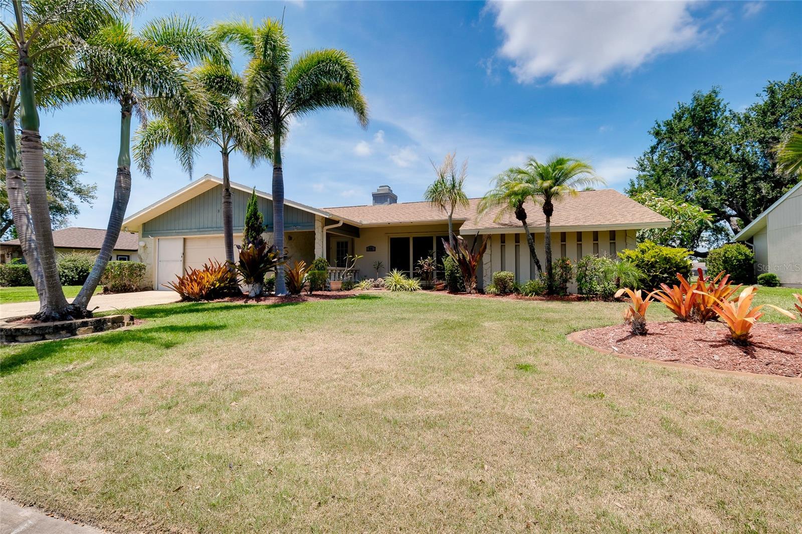 Image 71 of 95 For 915 Doral Lane