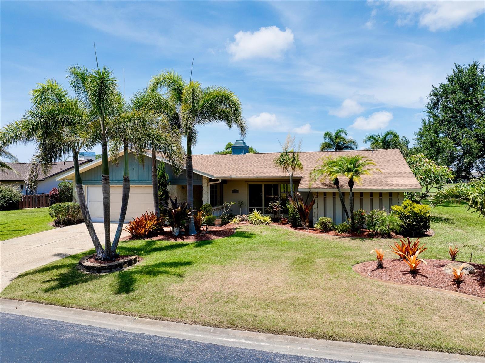 Image 83 of 95 For 915 Doral Lane