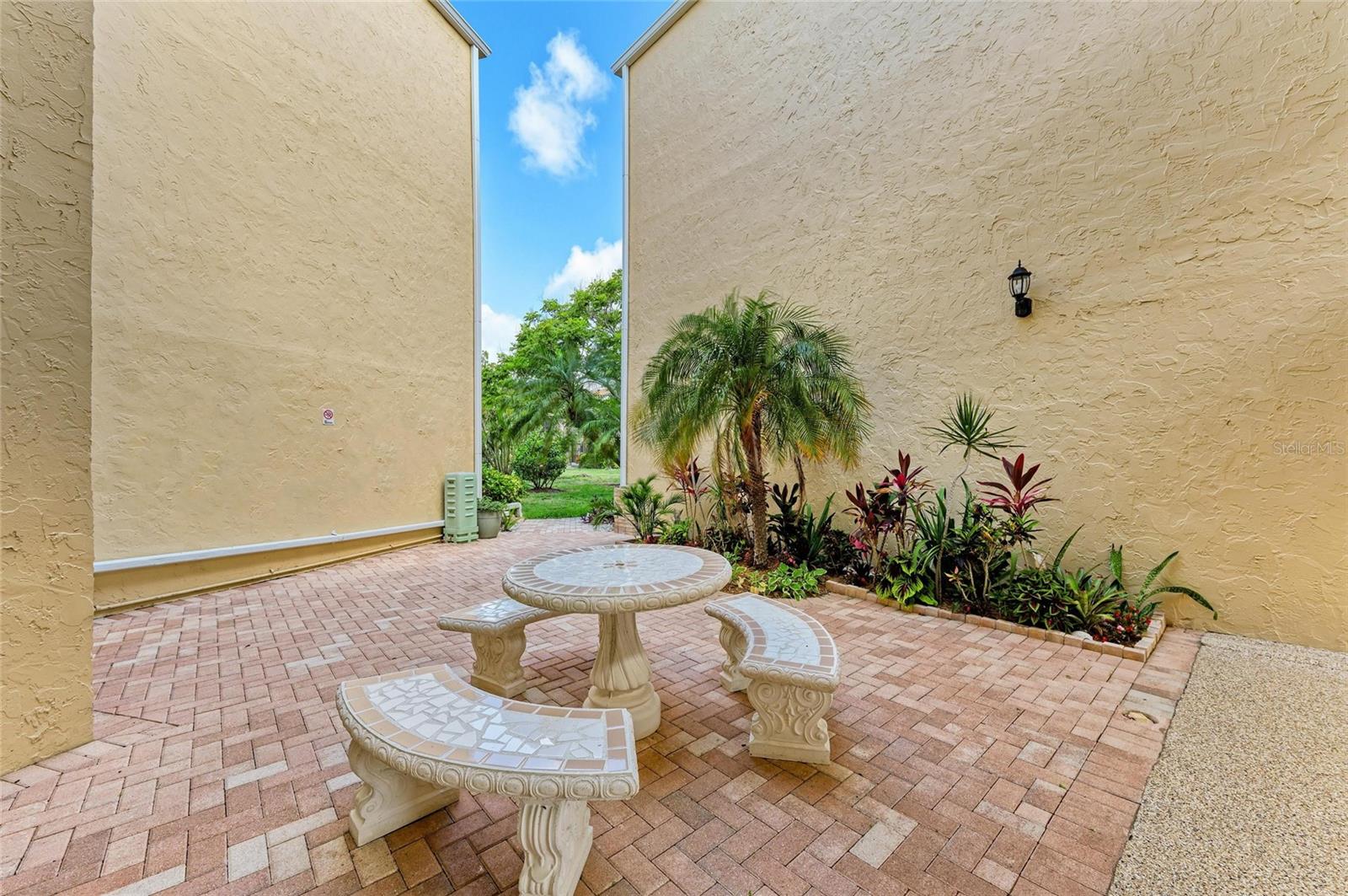 Image 35 of 71 For 618 Bird Bay Drive S 110