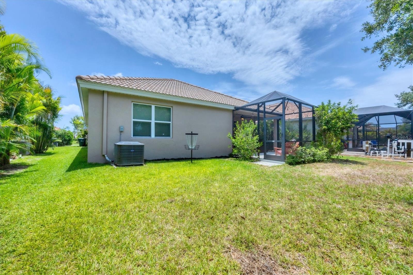 Image 30 of 43 For 2034 Mesic Hammock Way
