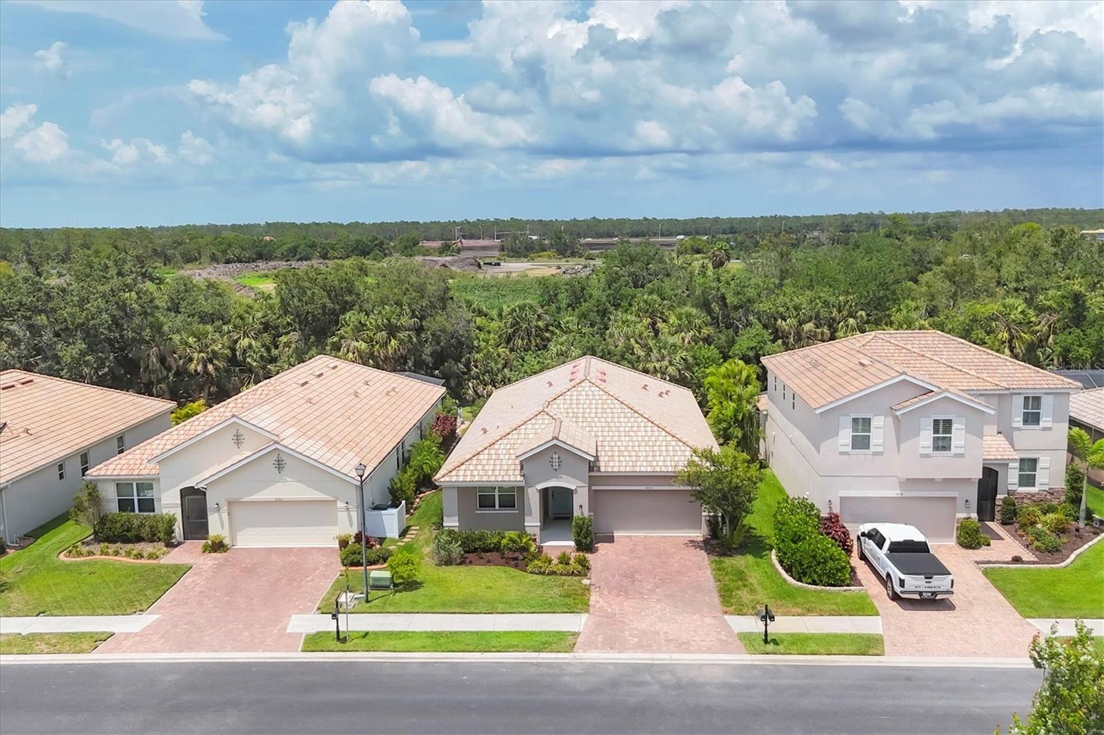 Image 34 of 43 For 2034 Mesic Hammock Way