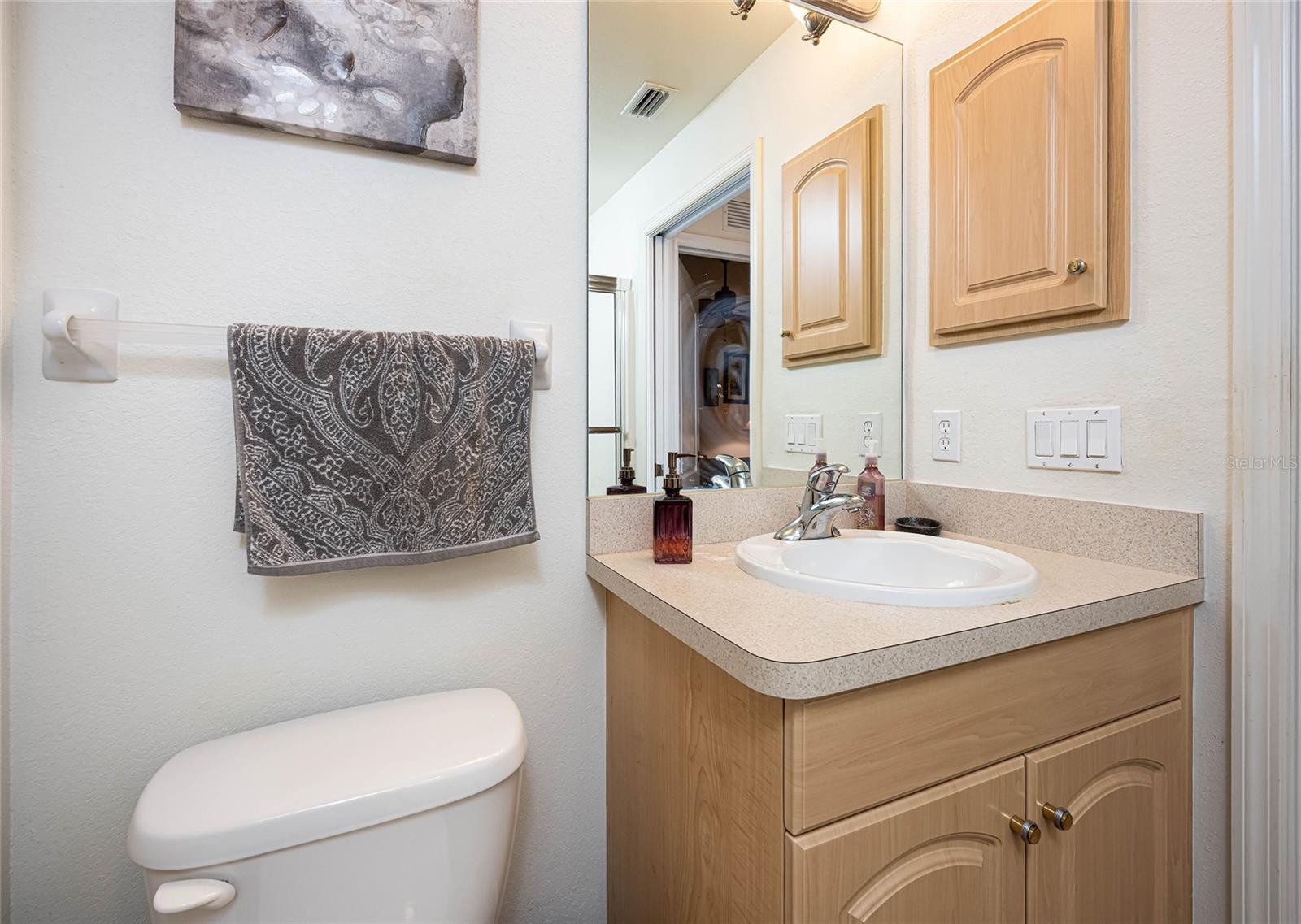 Image 16 of 45 For 1761 Auburn Lakes Drive 23