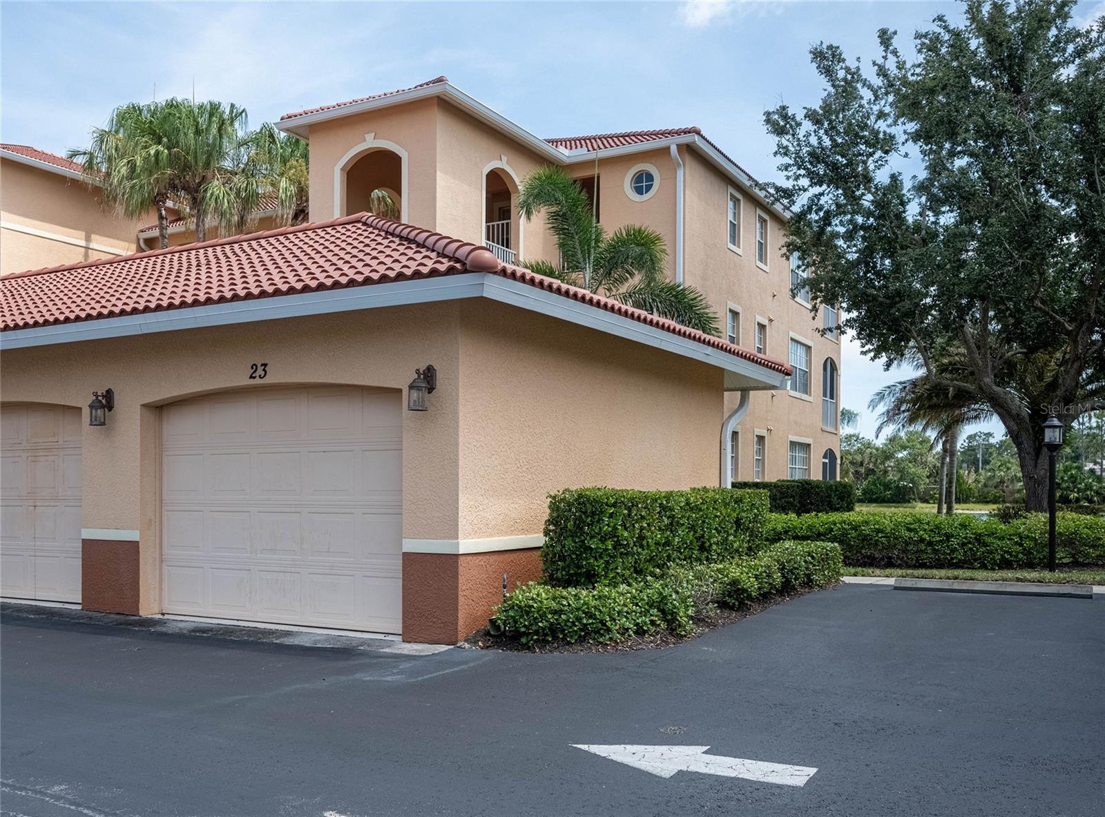 Image 2 of 45 For 1761 Auburn Lakes Drive 23
