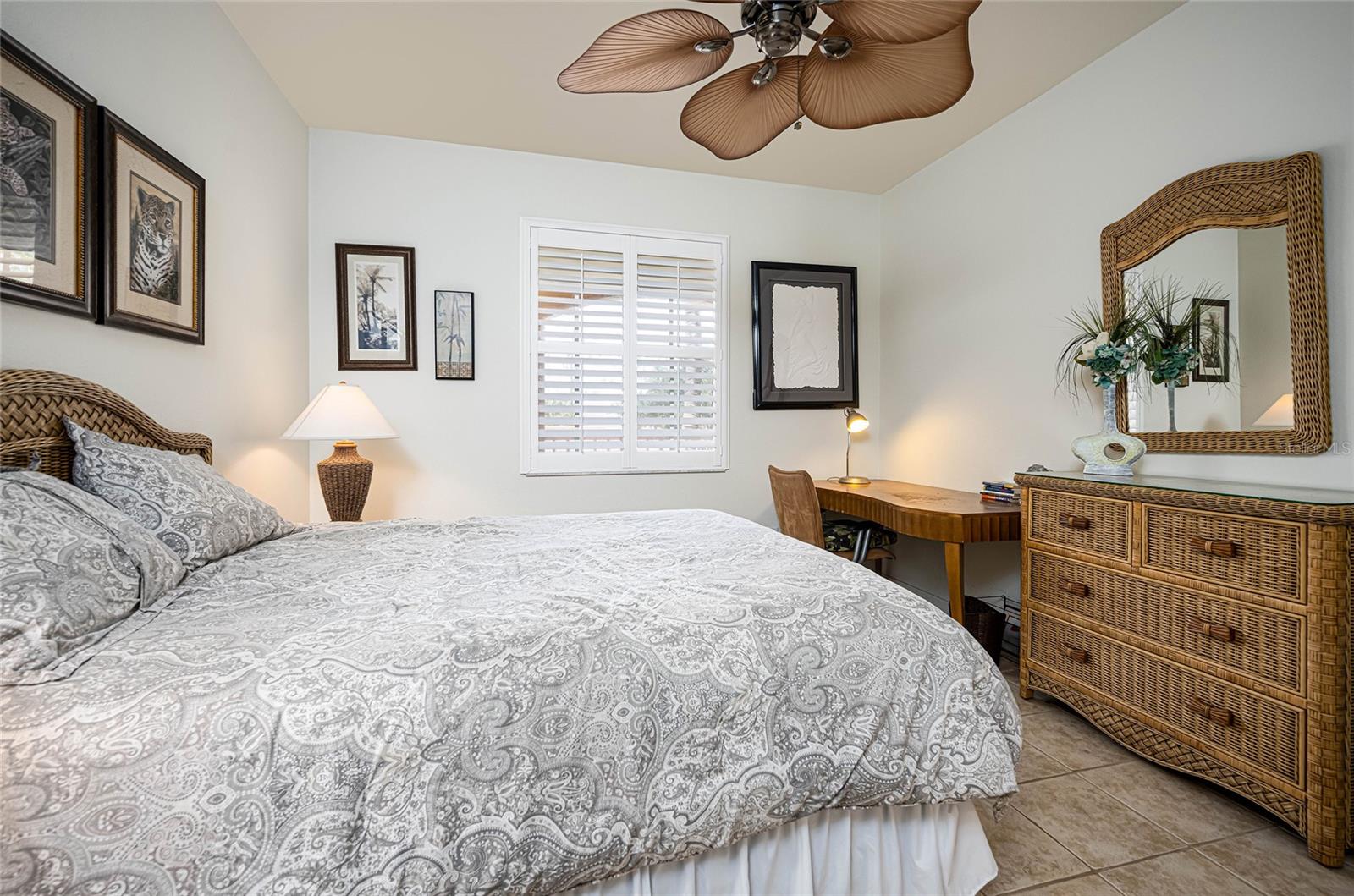 Image 20 of 45 For 1761 Auburn Lakes Drive 23