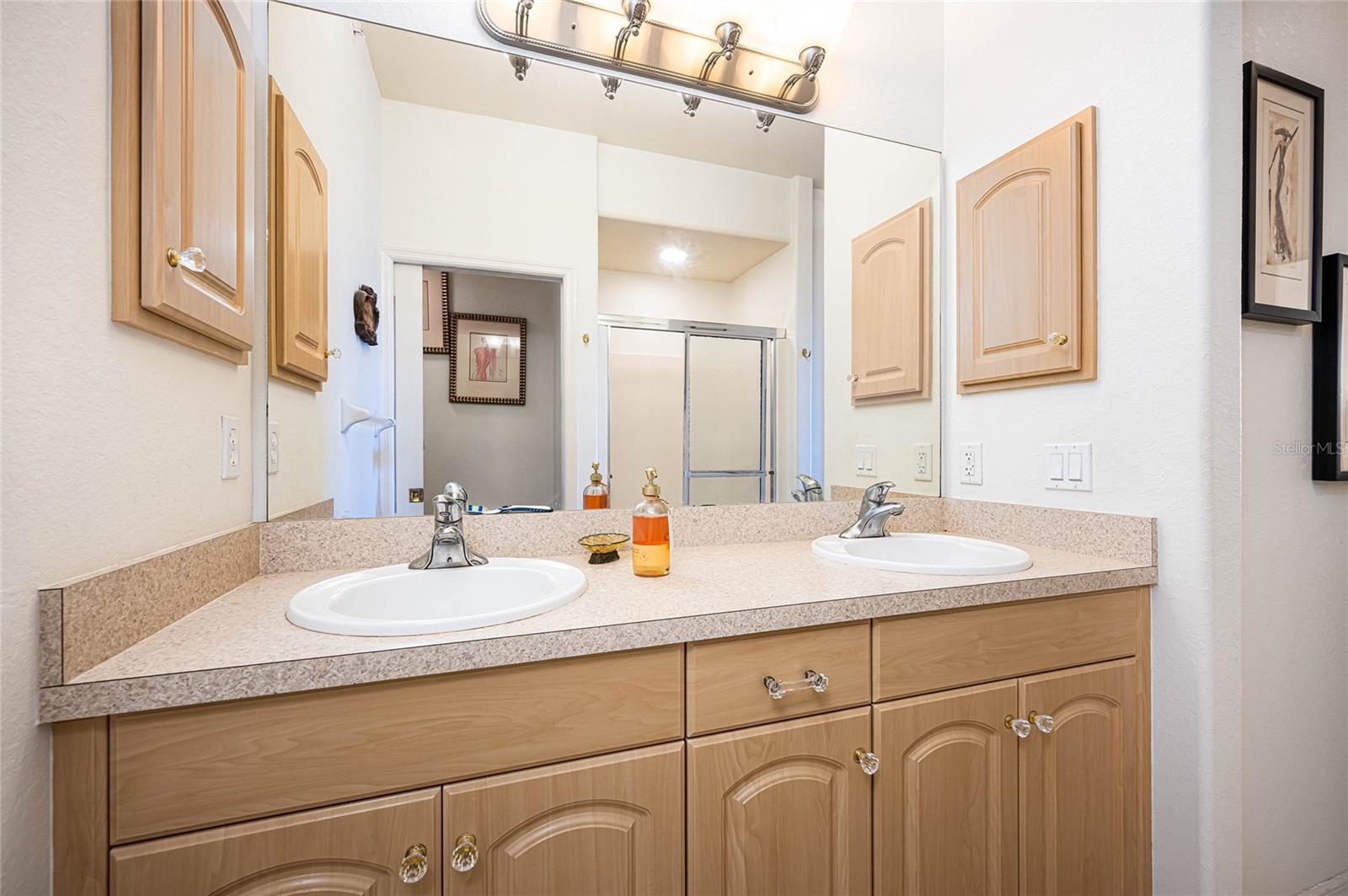Image 26 of 45 For 1761 Auburn Lakes Drive 23